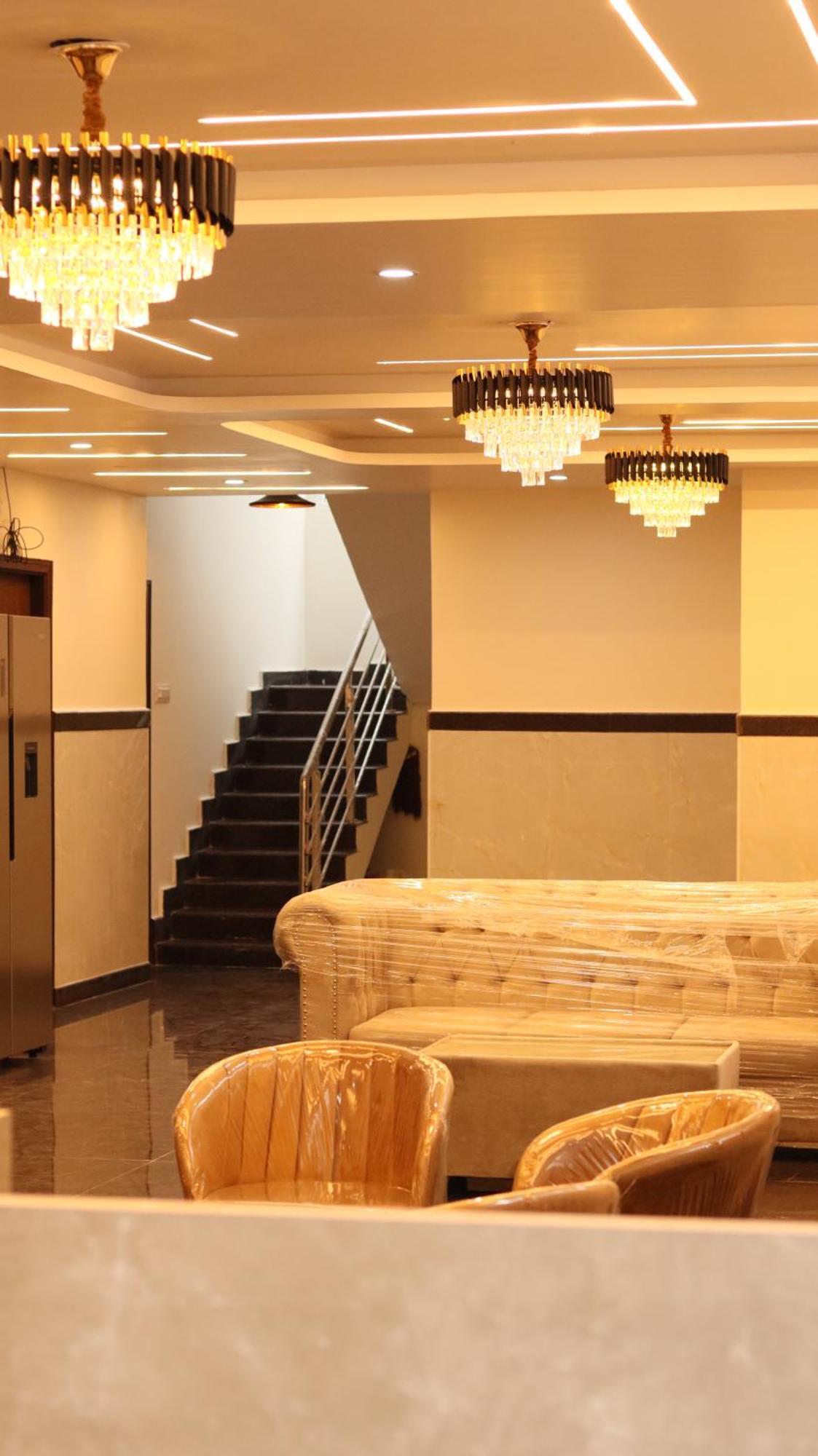 Times Square Colive Hotel *