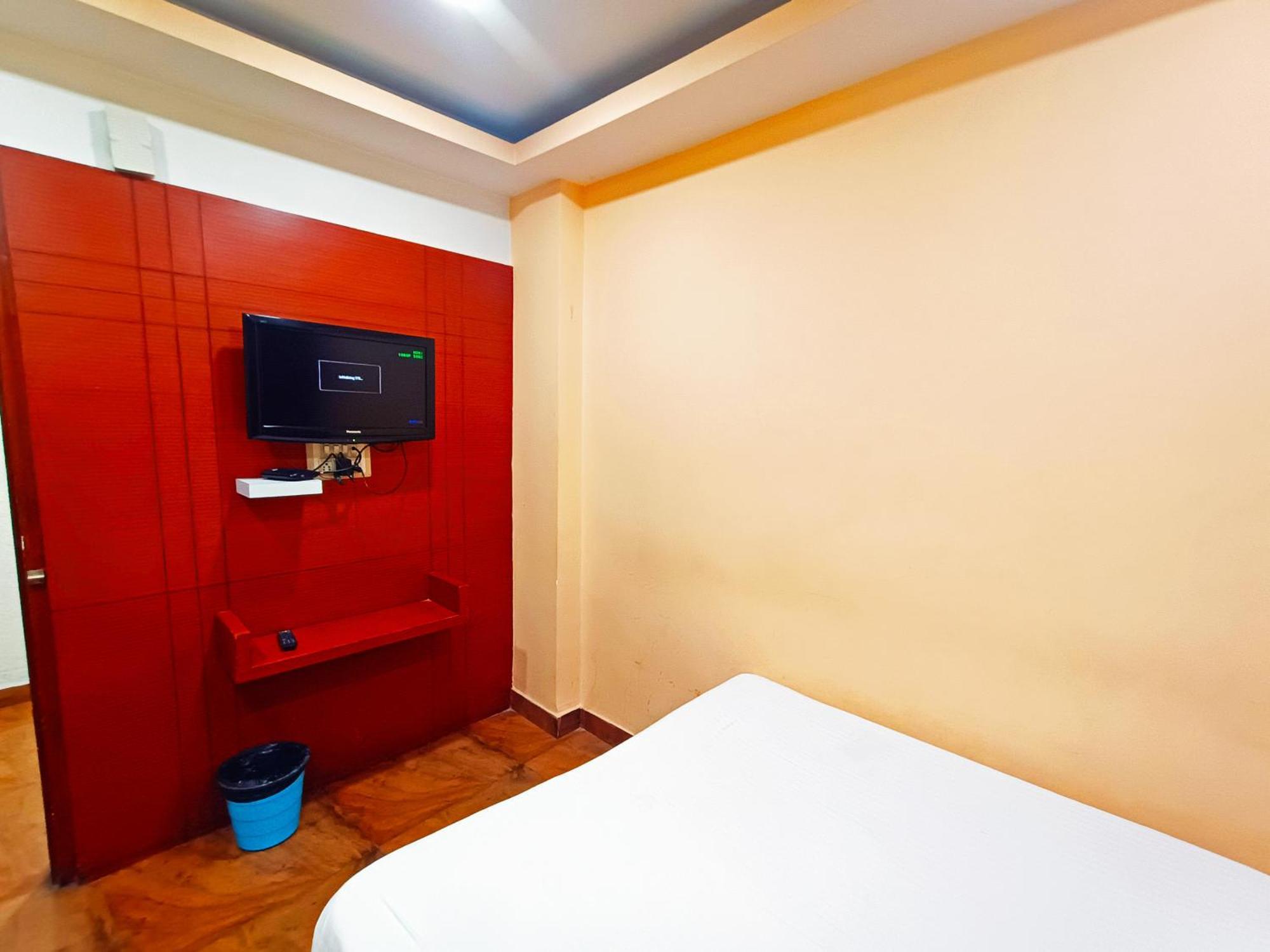 Pavithra Paradise 3* Bangalore