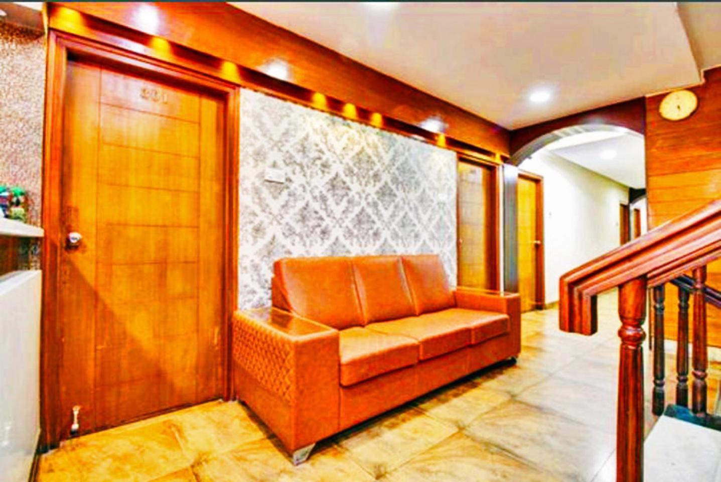 Pavithra Paradise Hotel