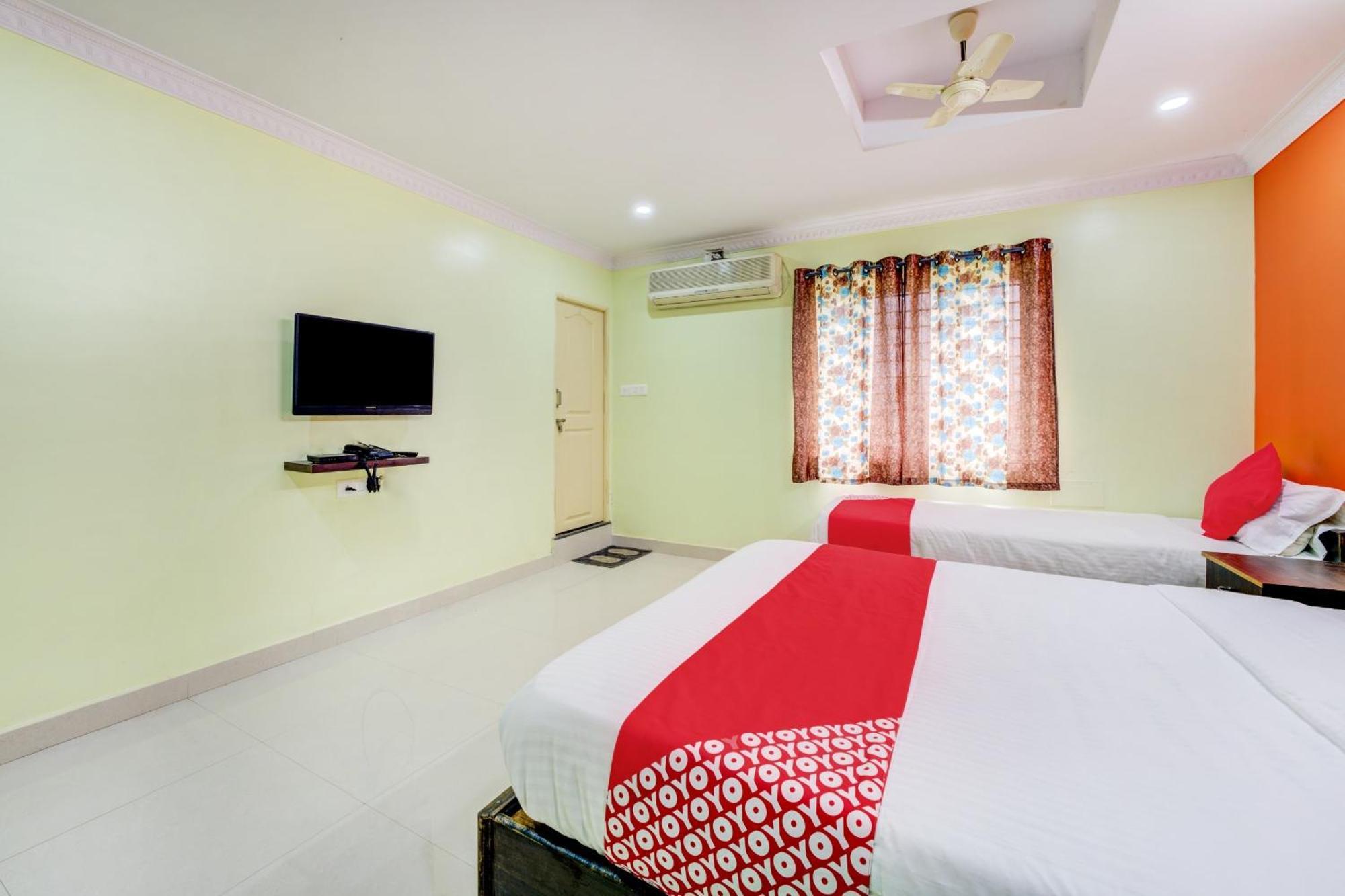 Oyo Flagship 76521 Manan Paradise 3* Bangalore