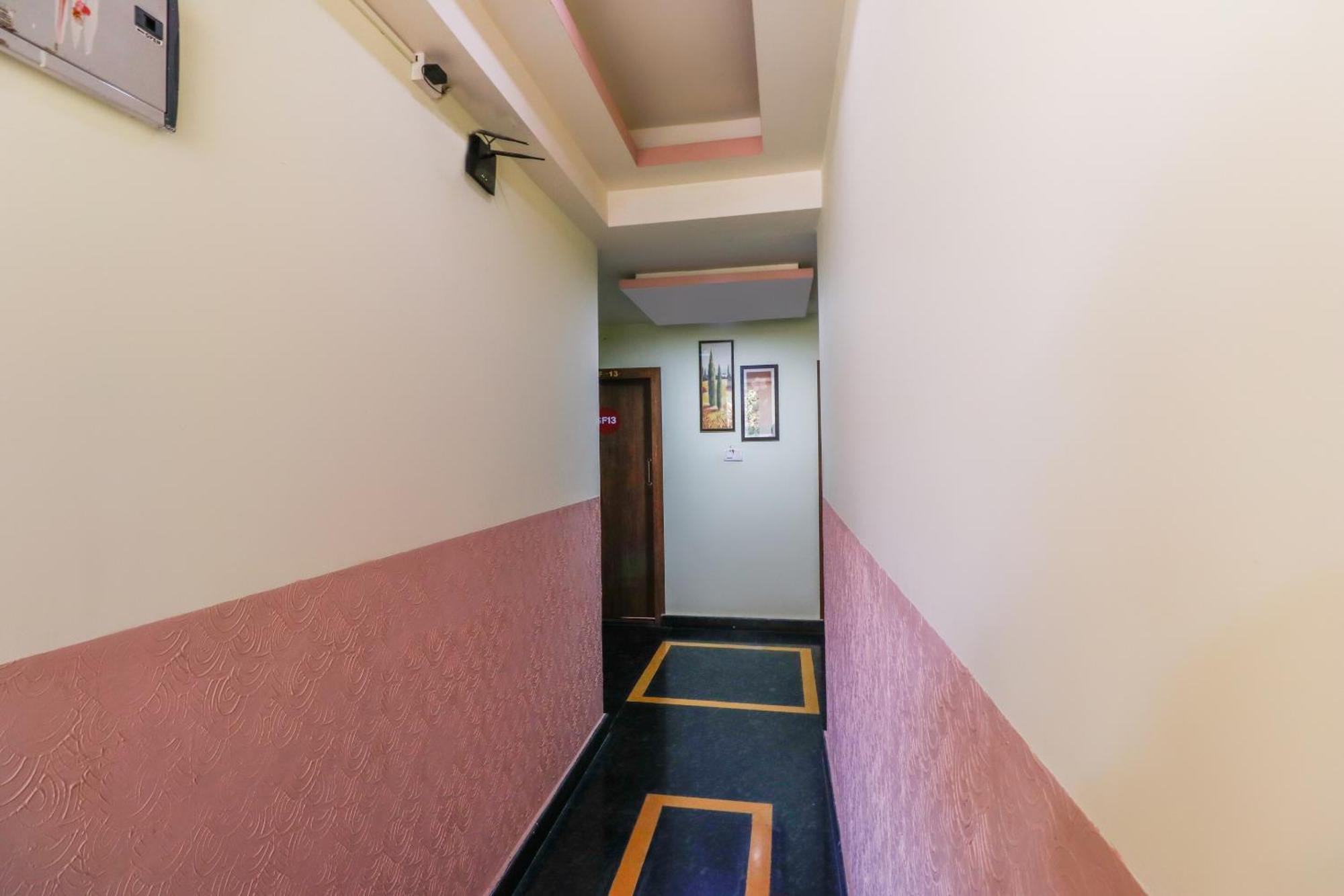 Hotel O 69693 The Royal Park 4*