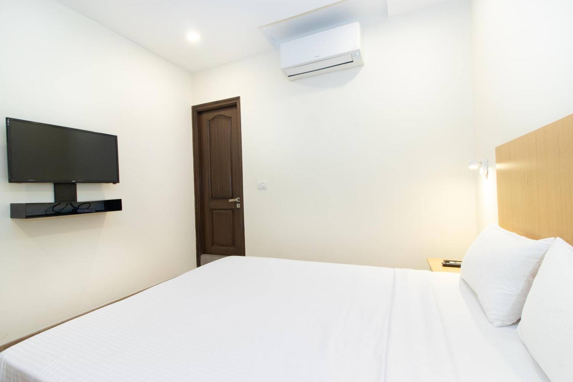 Sanctum Richmond Road 3*