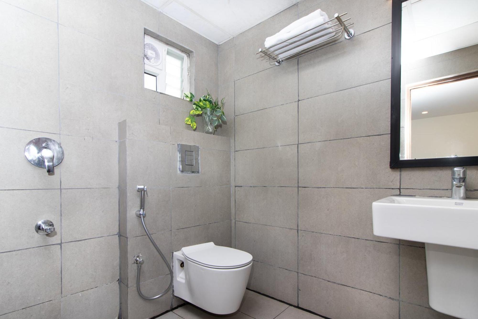 Sanctum Richmond Road 3*
