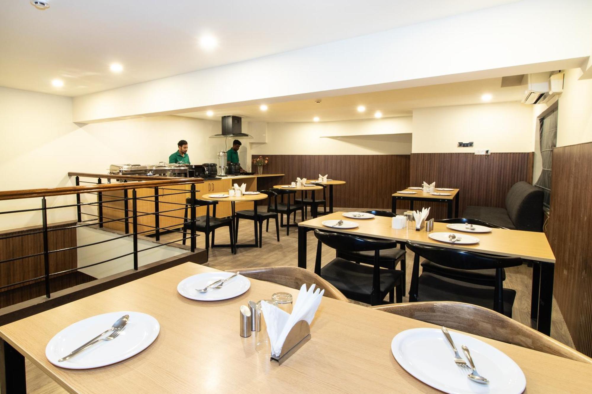 Hotel Sanctum Richmond Road Bangalore