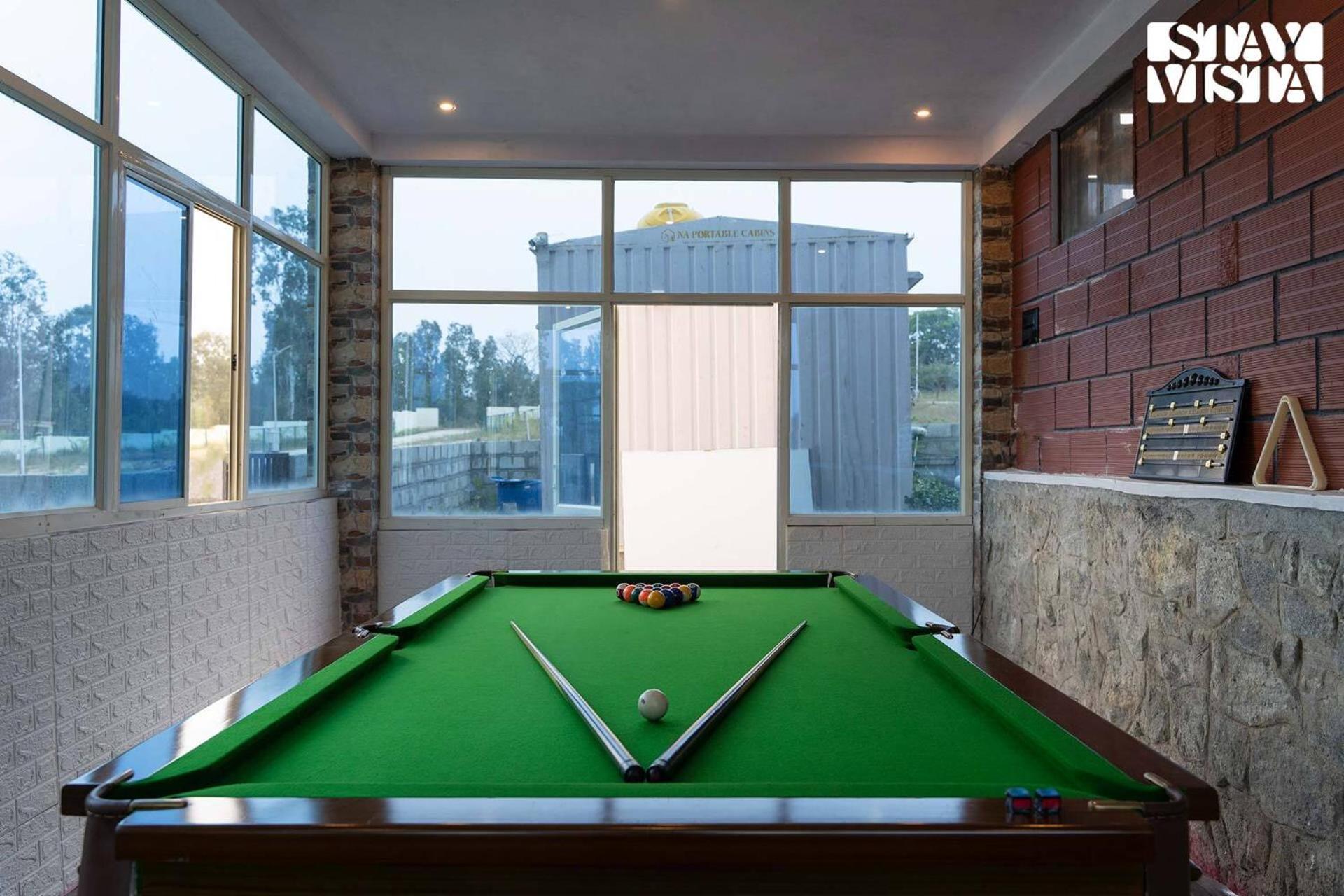 Stayvista At The Goldilocks With Pvt Pool & Gym * Bangalore