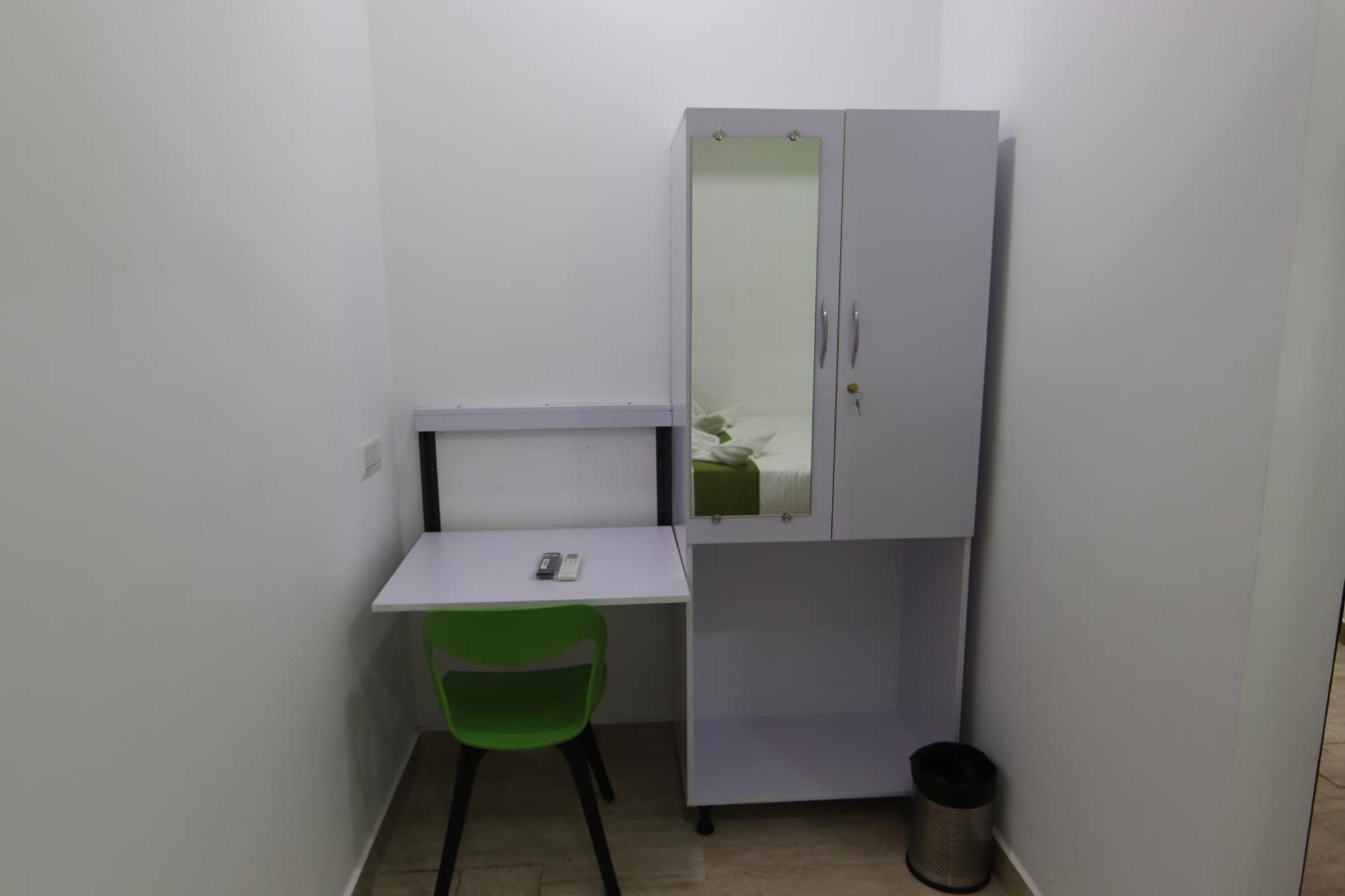 Athulya Hotel 3*
