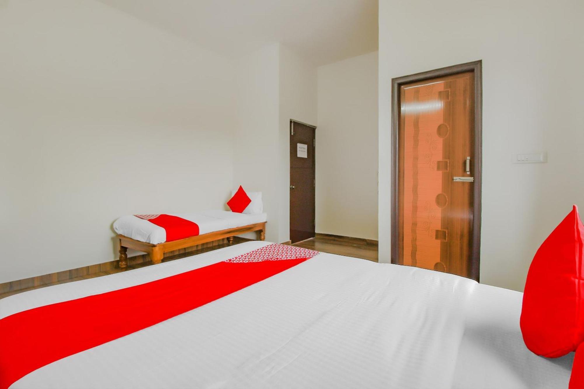 Collection O Skl Grand Hotel Bangalore