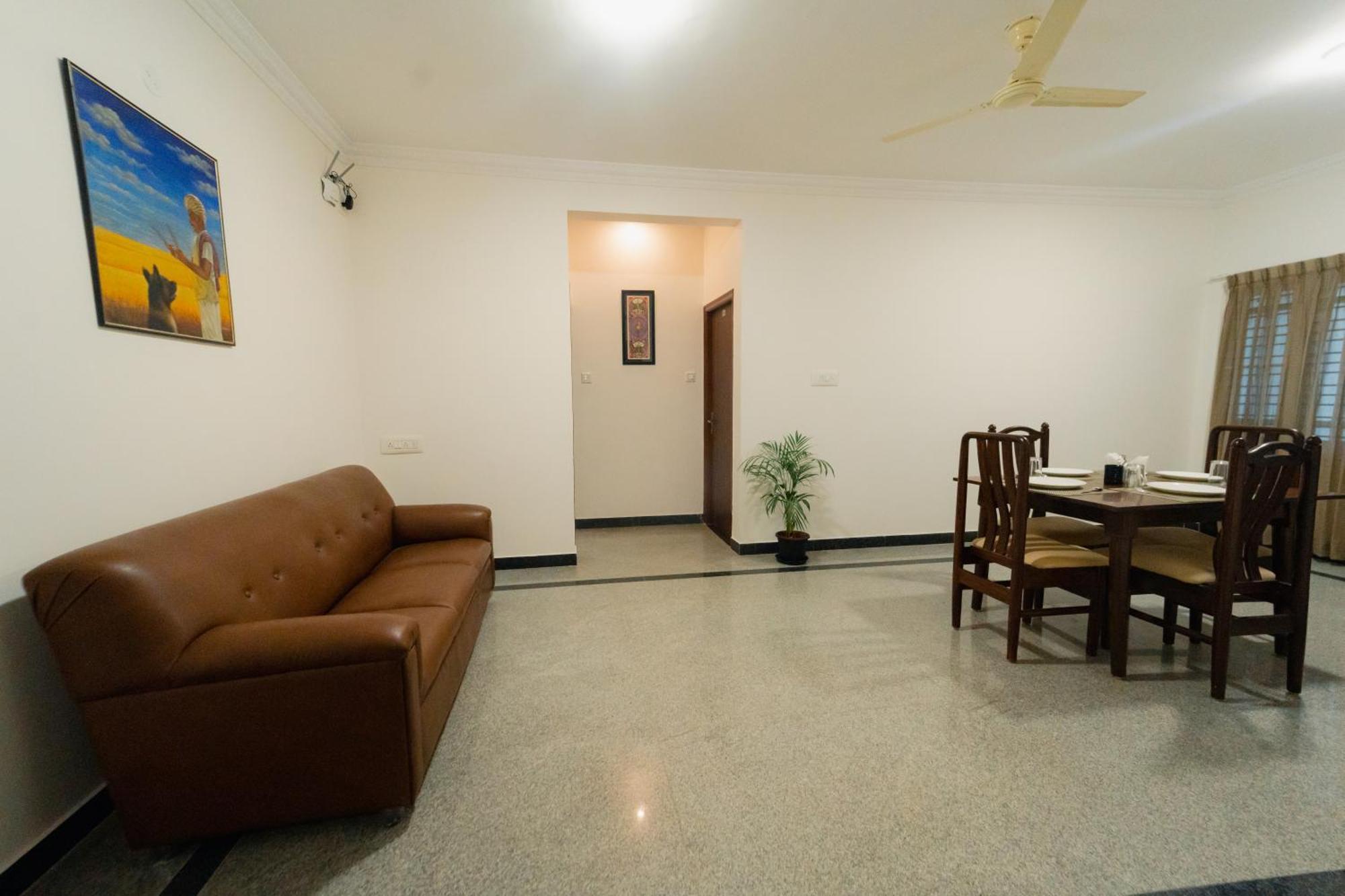 Hoppers Stop Yelahanka Bed & Breakfast Bangalore