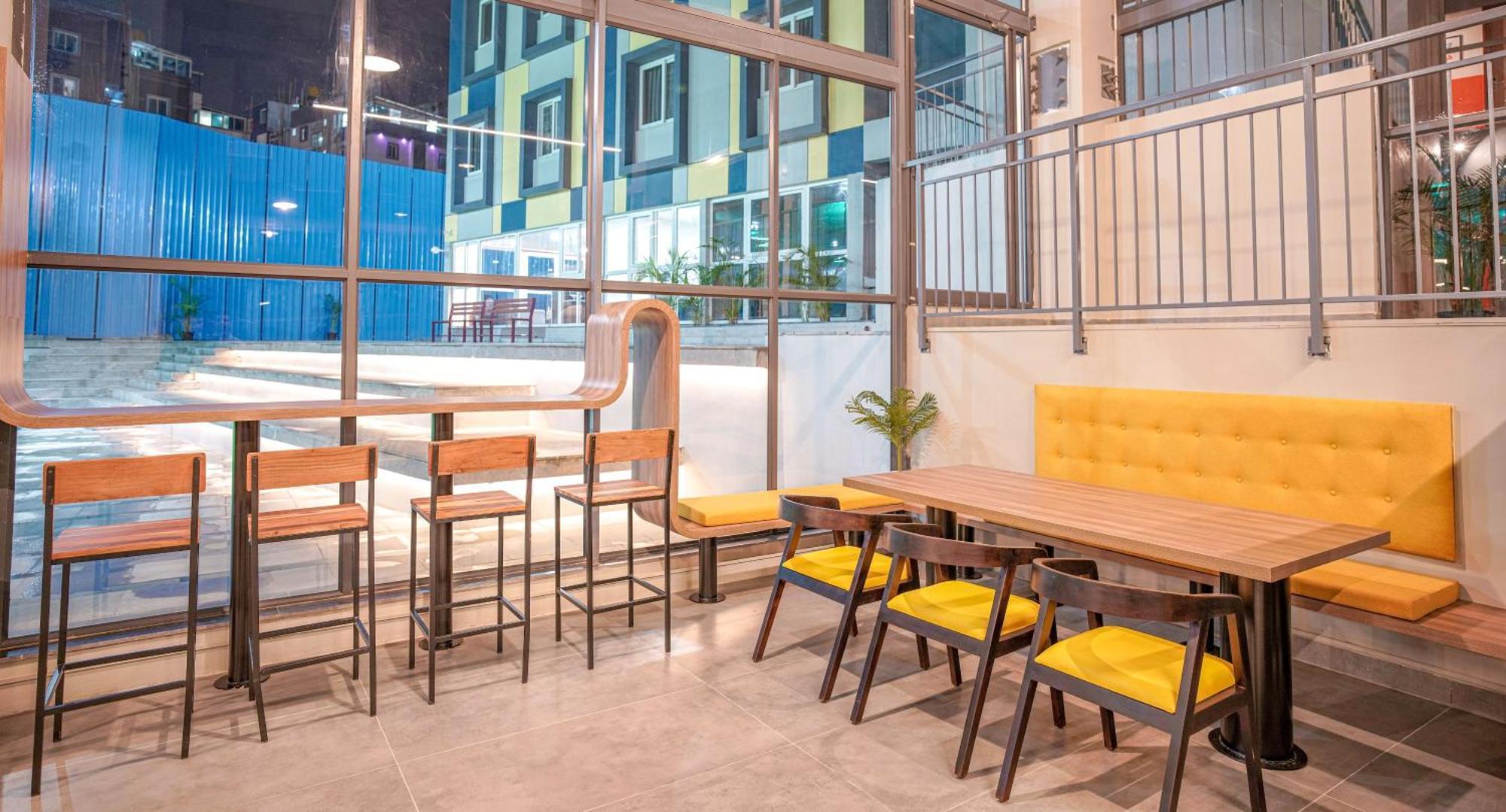 Hotel Yello! Itpl