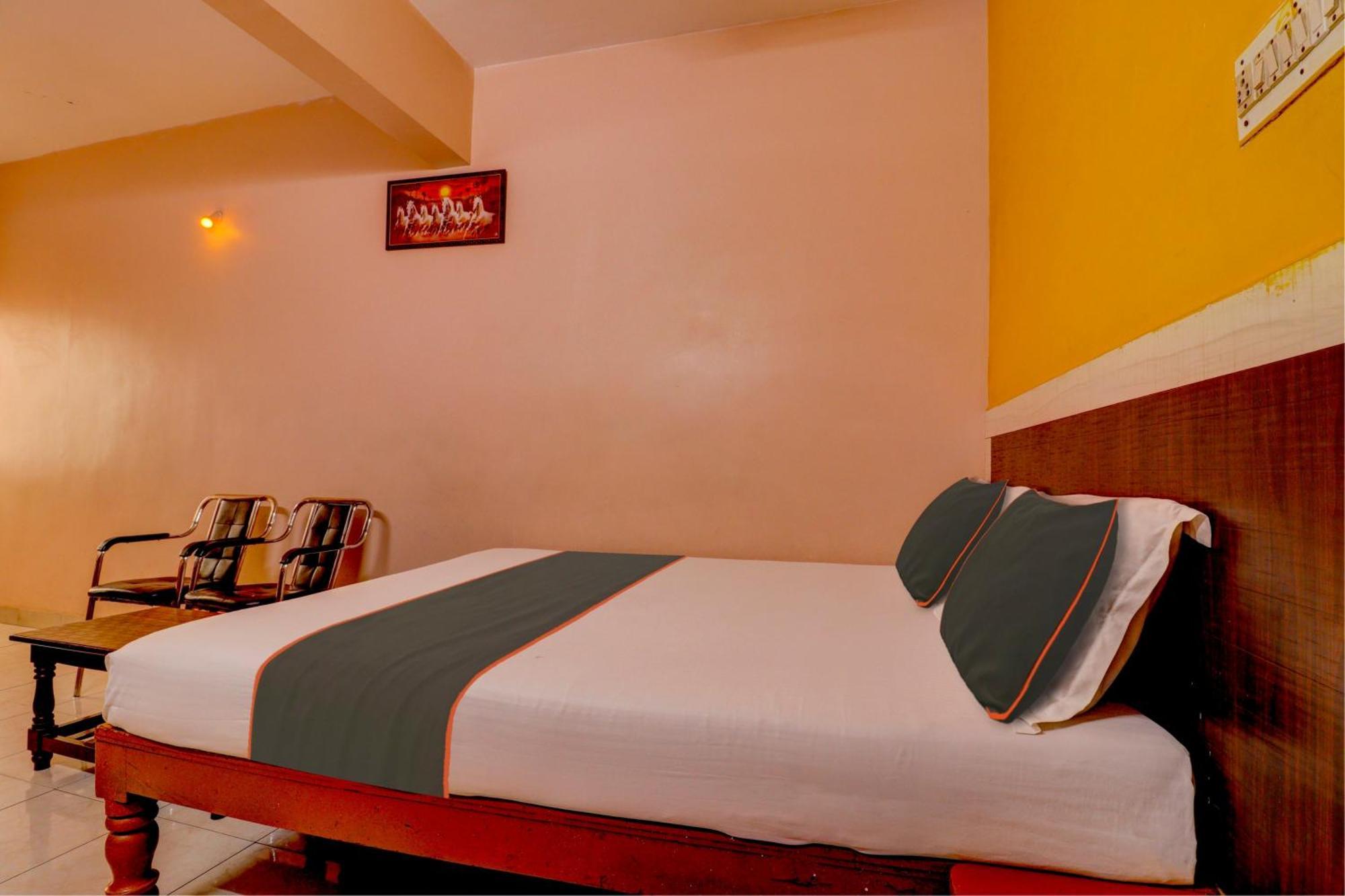 Hotel Collection O Royal Comfort Bangalore