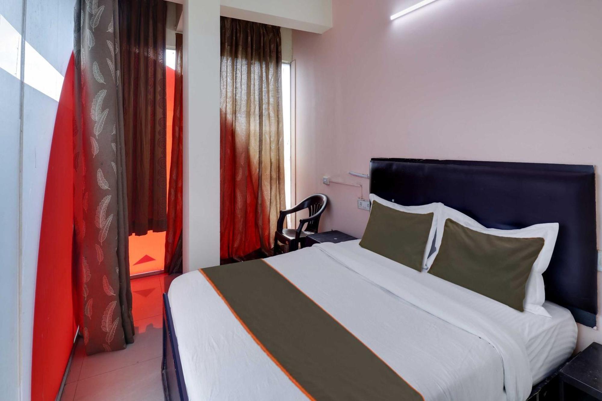 O Royal Galaxy Hotel Bangalore