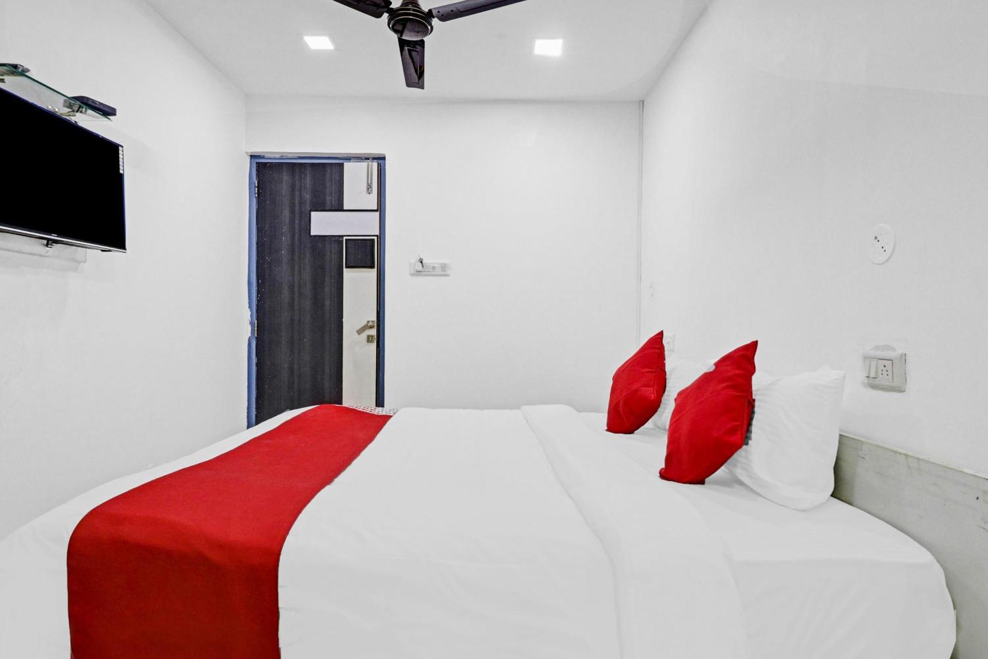 Oyo Maple In Hotel 3*