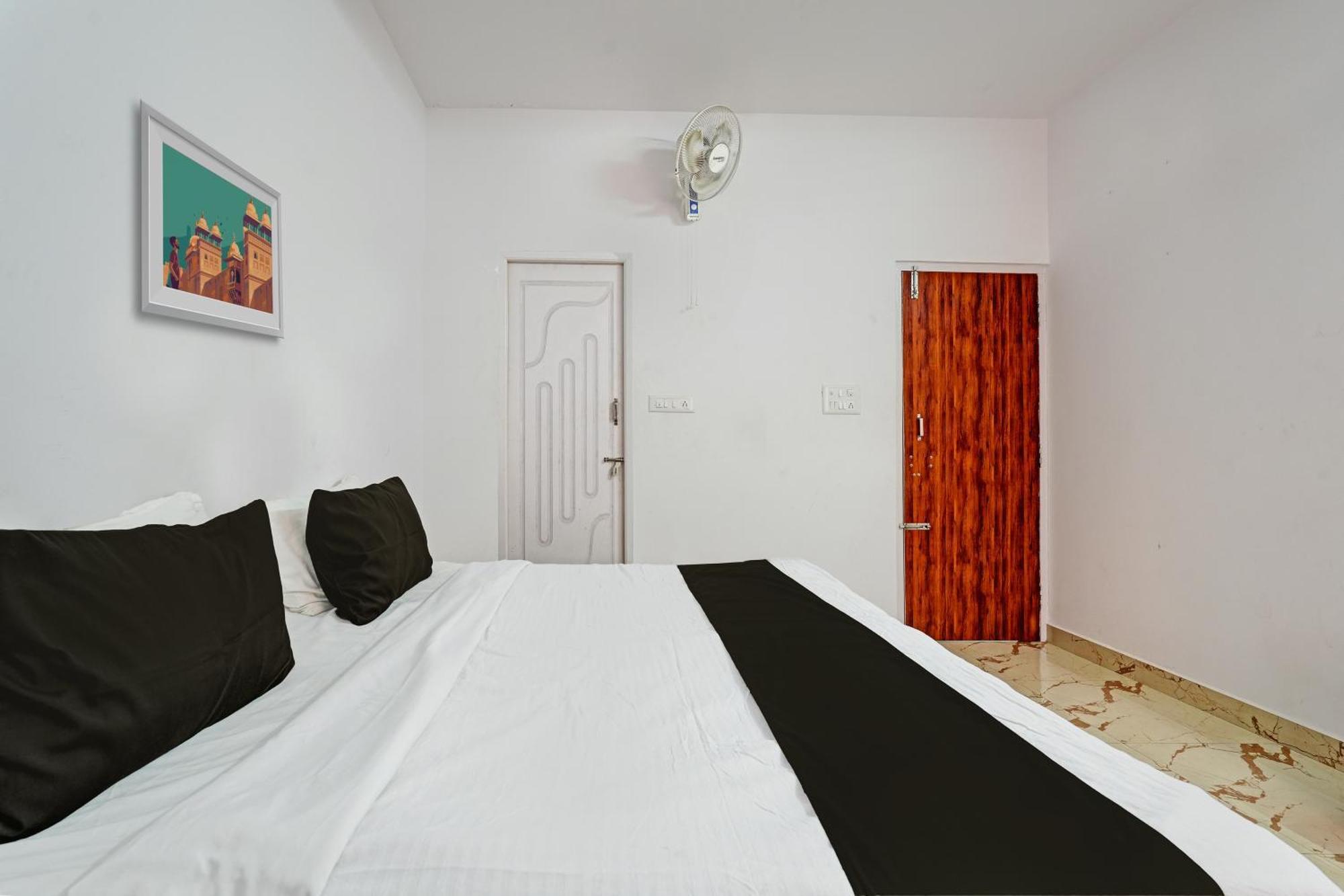 O Suparna Boarding And Lodging And Restaurant Hotel Bangalore