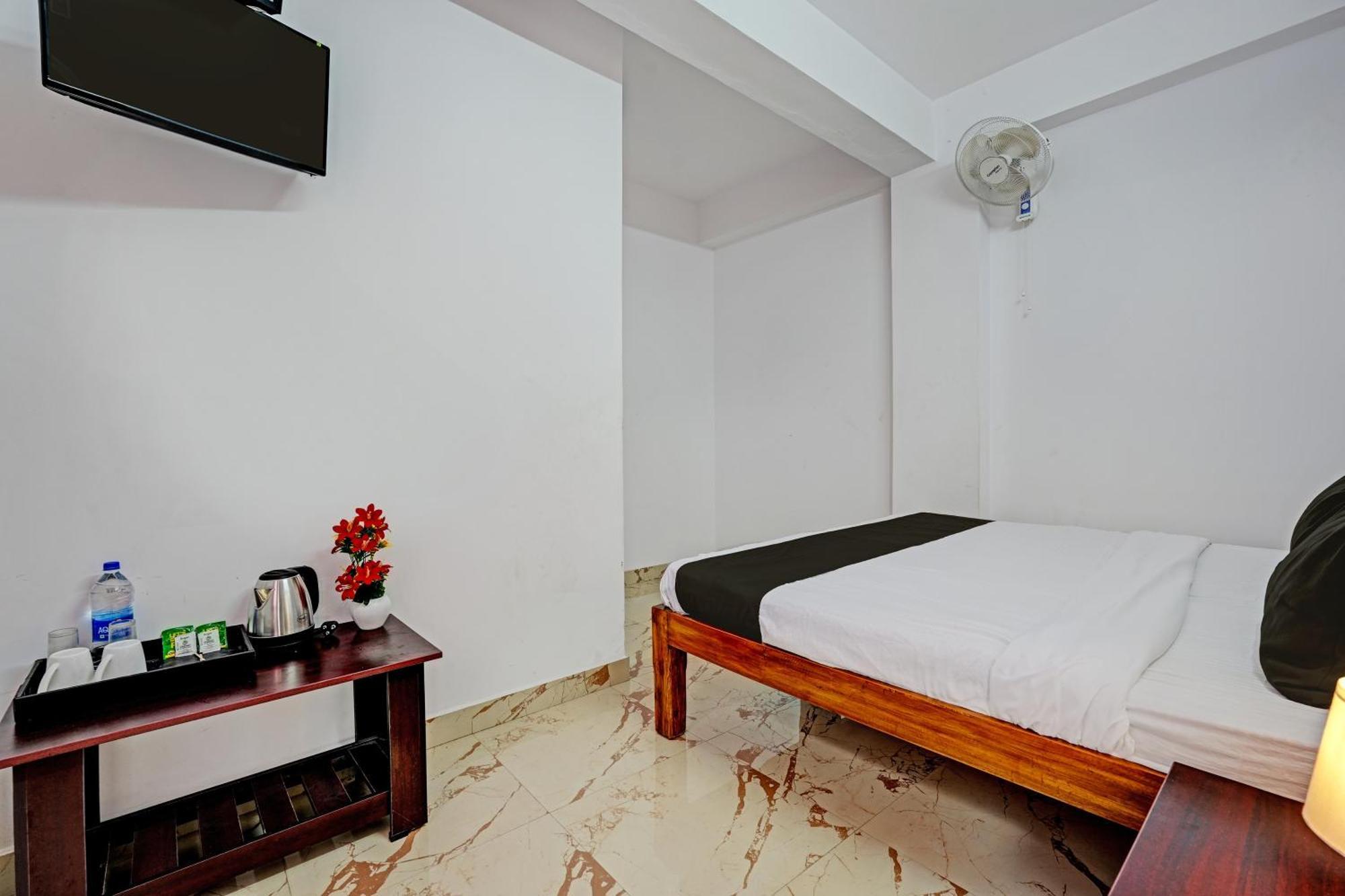 Hotel O Suparna Boarding And Lodging And Restaurant 3*