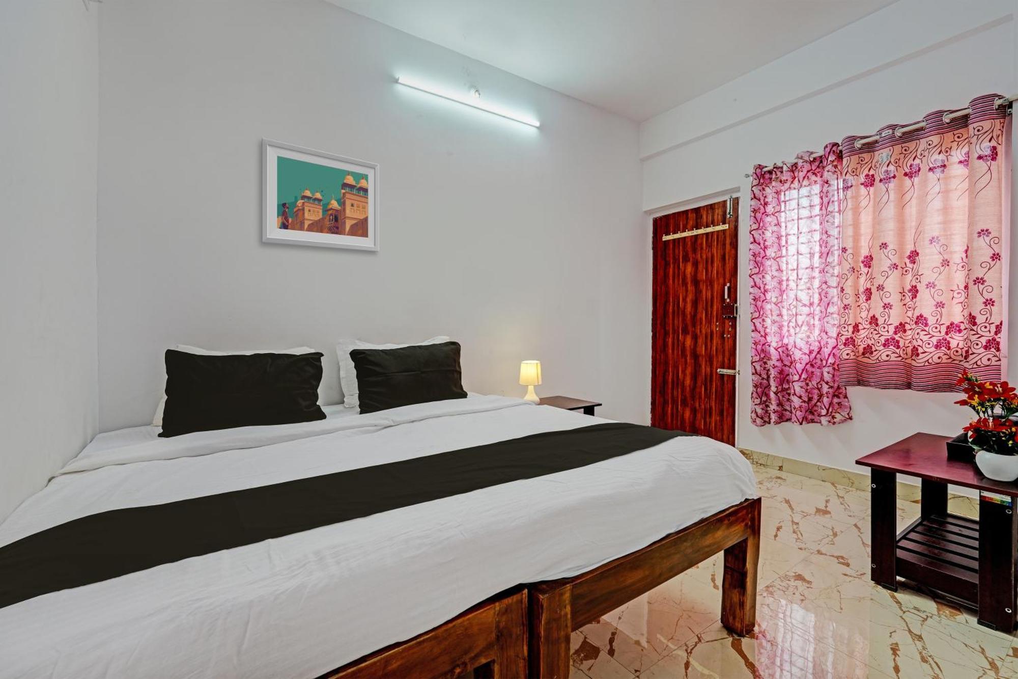 O Suparna Boarding And Lodging And Restaurant