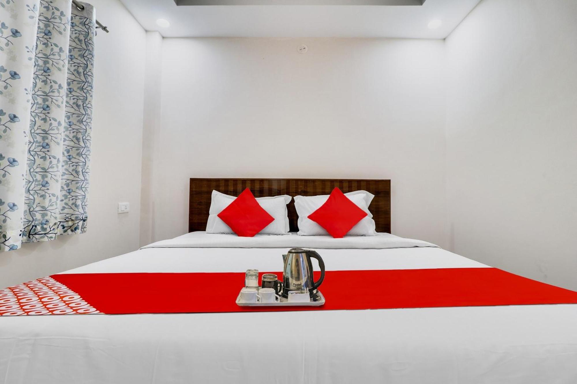 Capital O Mr Guestline Hotel Bangalore
