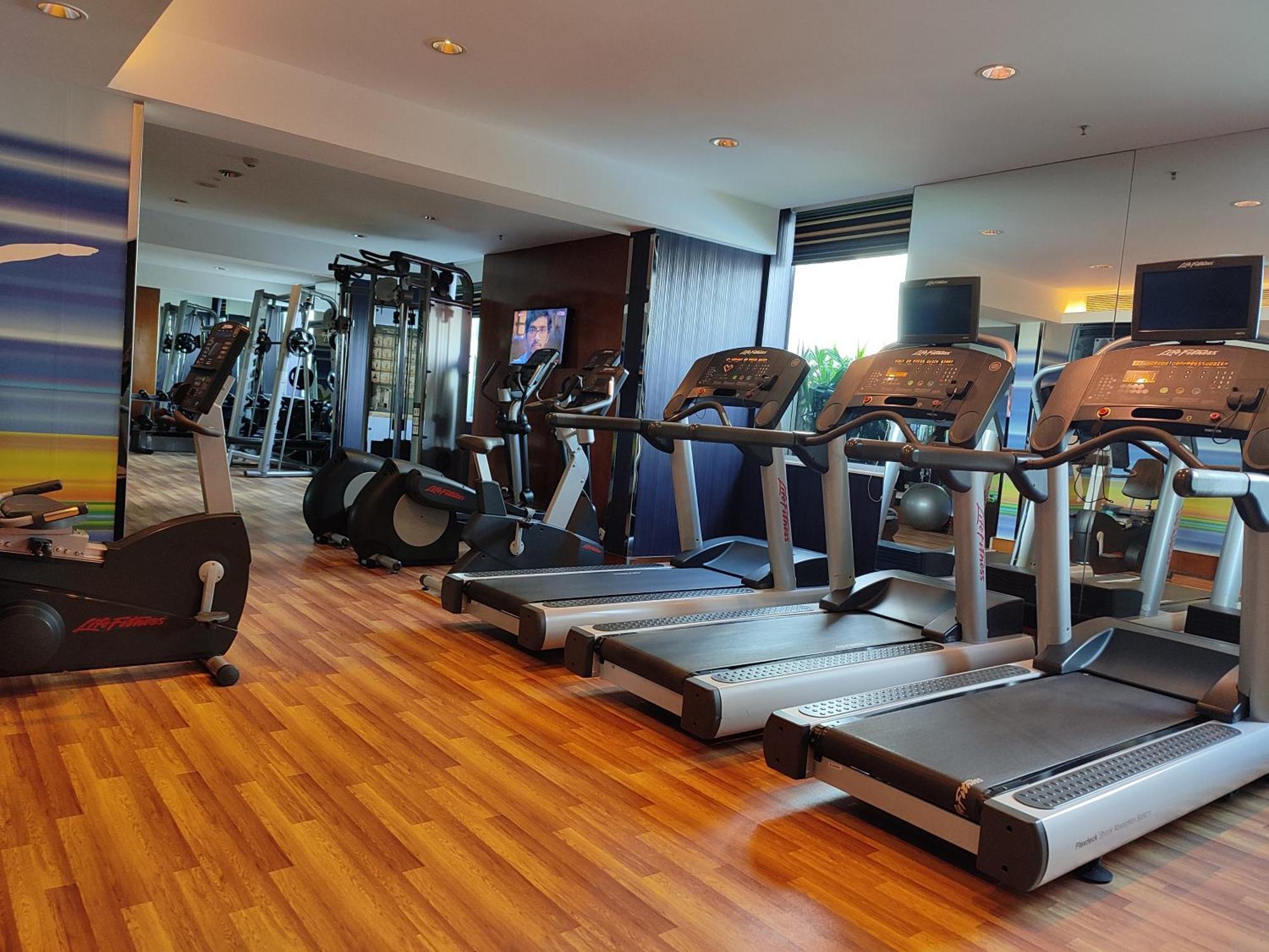 Aloft Outer Ring Road Hotel 5*