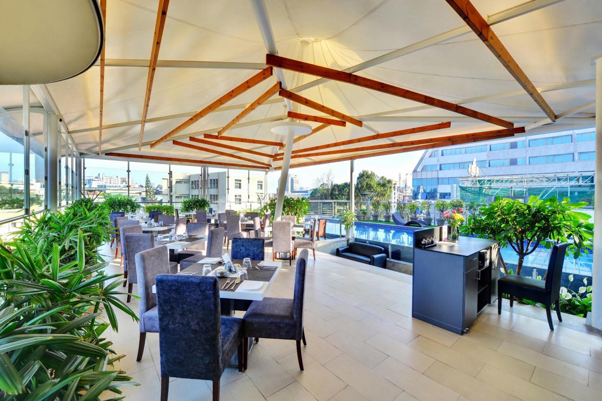 Iris The Business 4* Bangalore