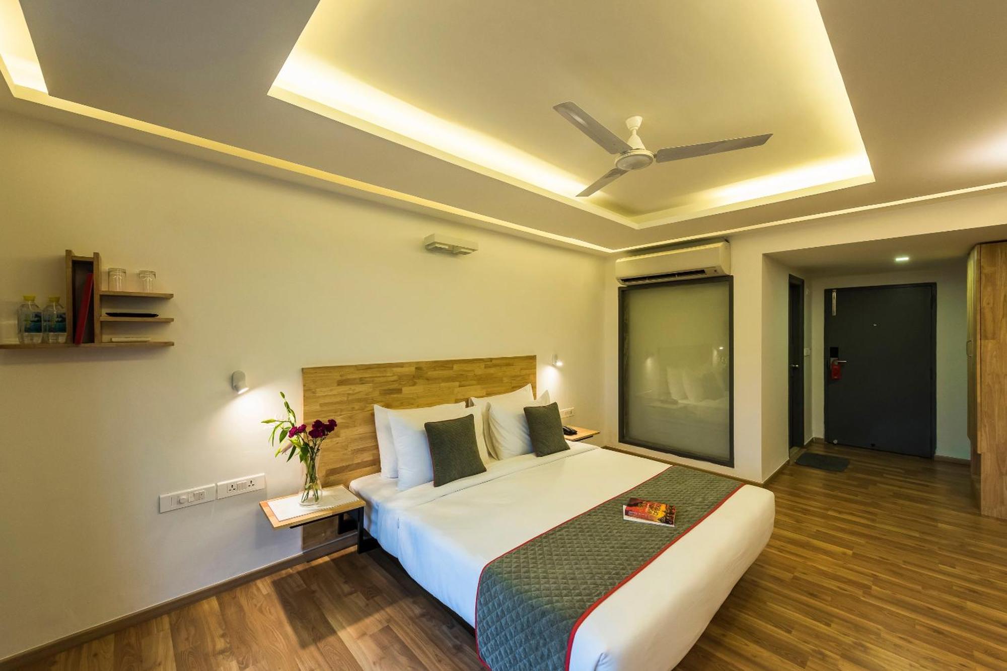 Super Townhouse Mg Road,bangalore 4*