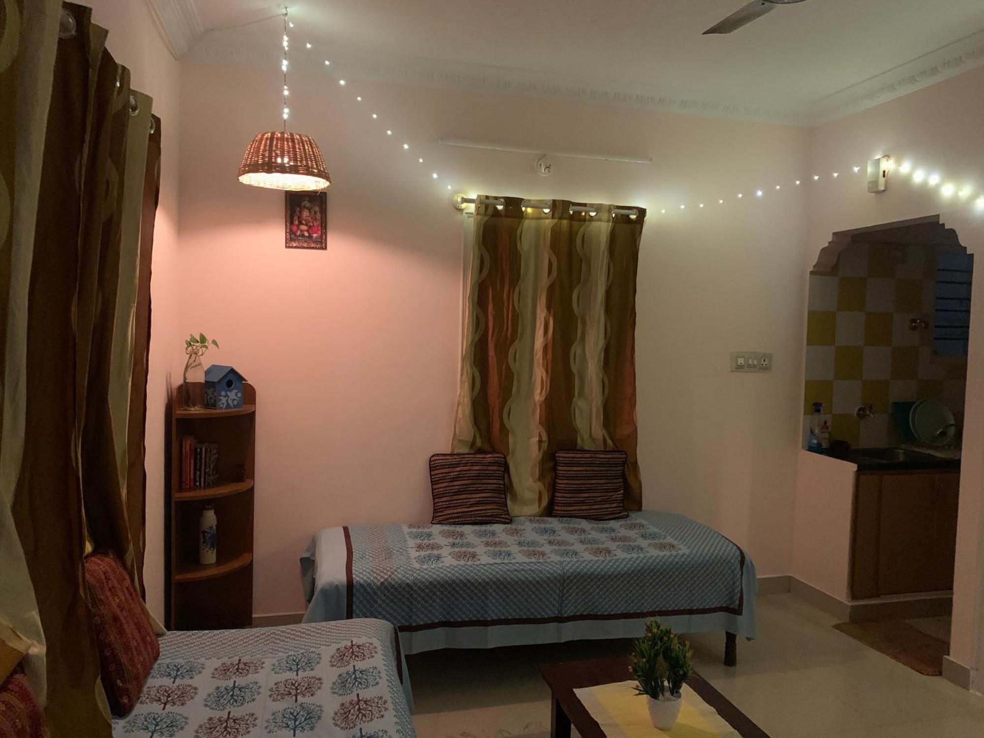 Apartment Ekta & Aikyam - One, Two & Three Bedroom Private *