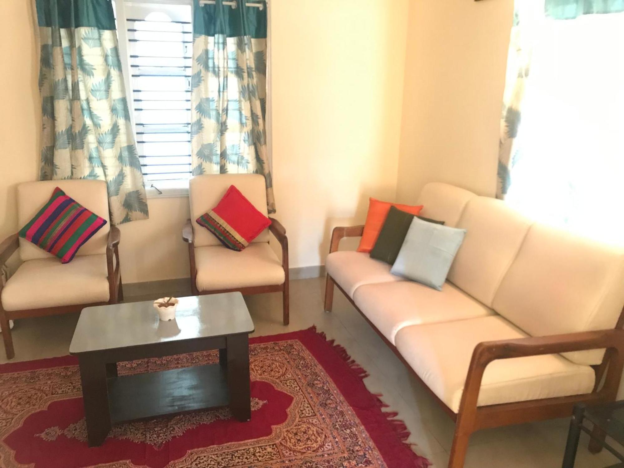 Ekta & Aikyam - One, Two & Three Bedroom Private Apartment *