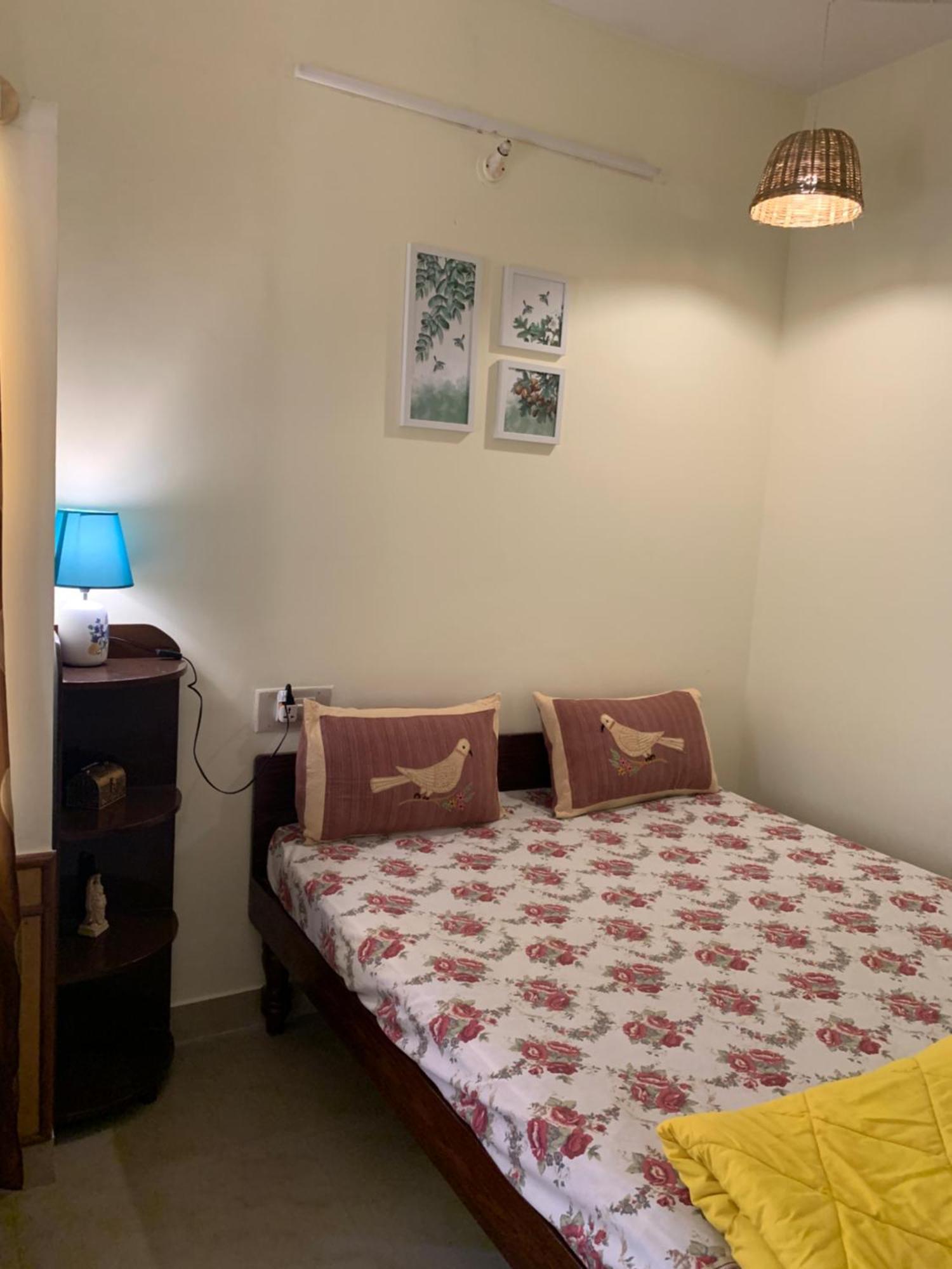 Ekta & Aikyam - One, Two & Three Bedroom Private *