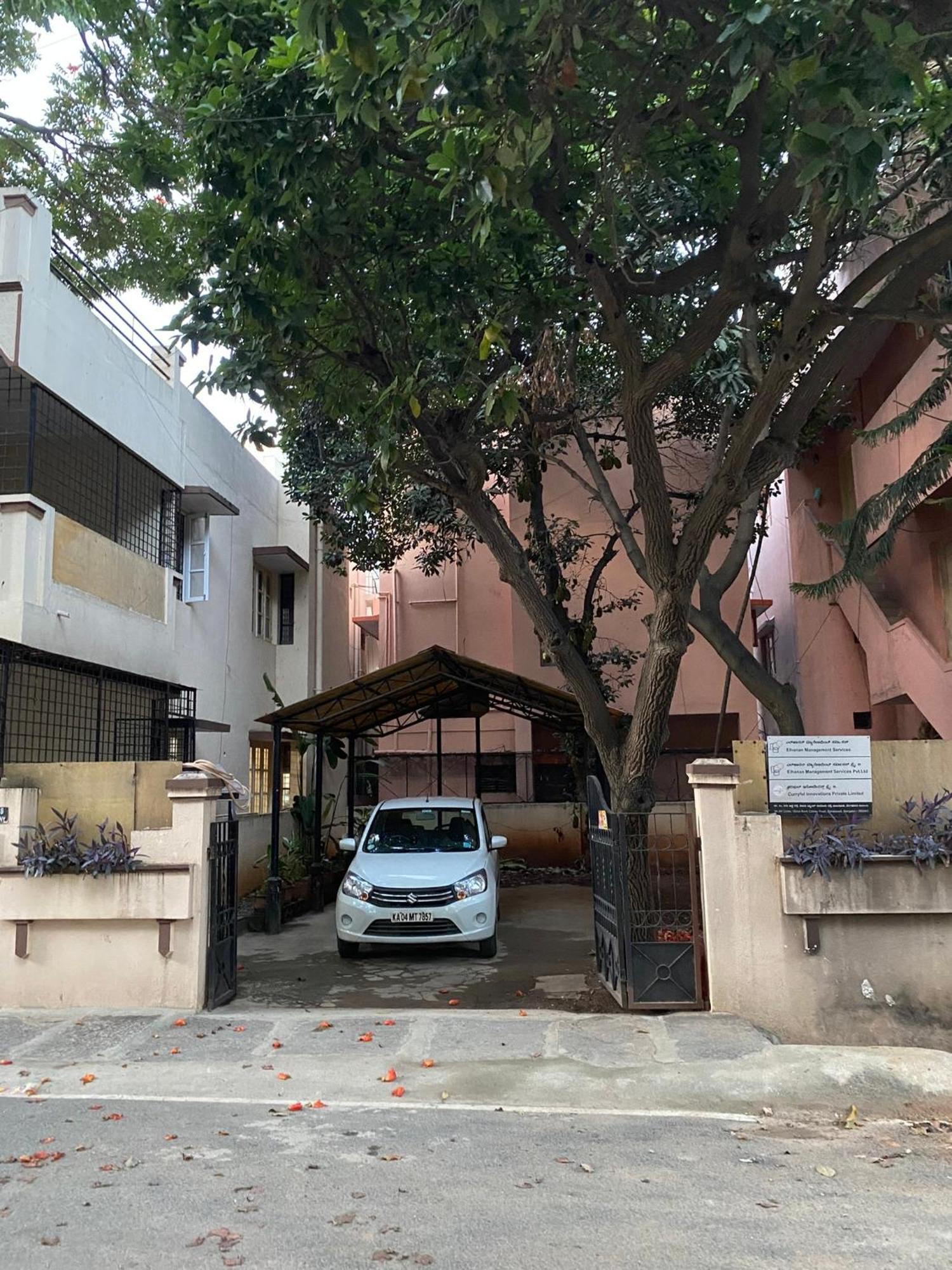 Bed & Breakfast Elhanan Transit *