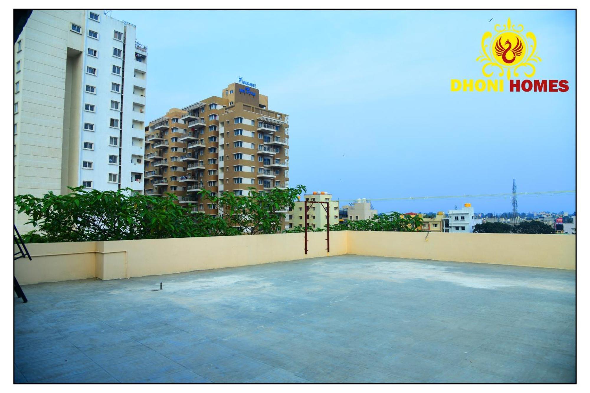 Dhoni Homes -premium 1 Bhk Service Manyata Tech Park Apartamento