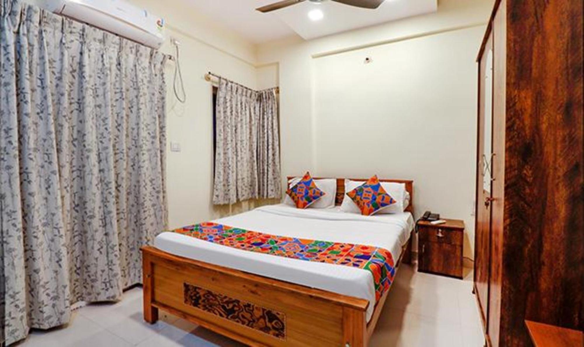 Hotel Fabhotel Kings Bangalore