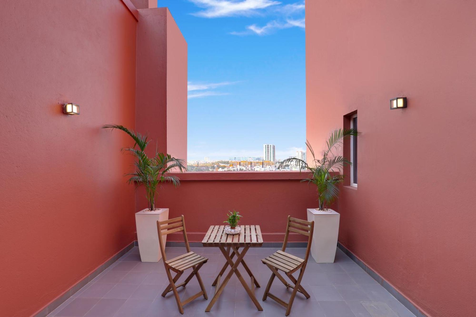 Lemon Tree Suites, Whitefield, Bengaluru Hotel