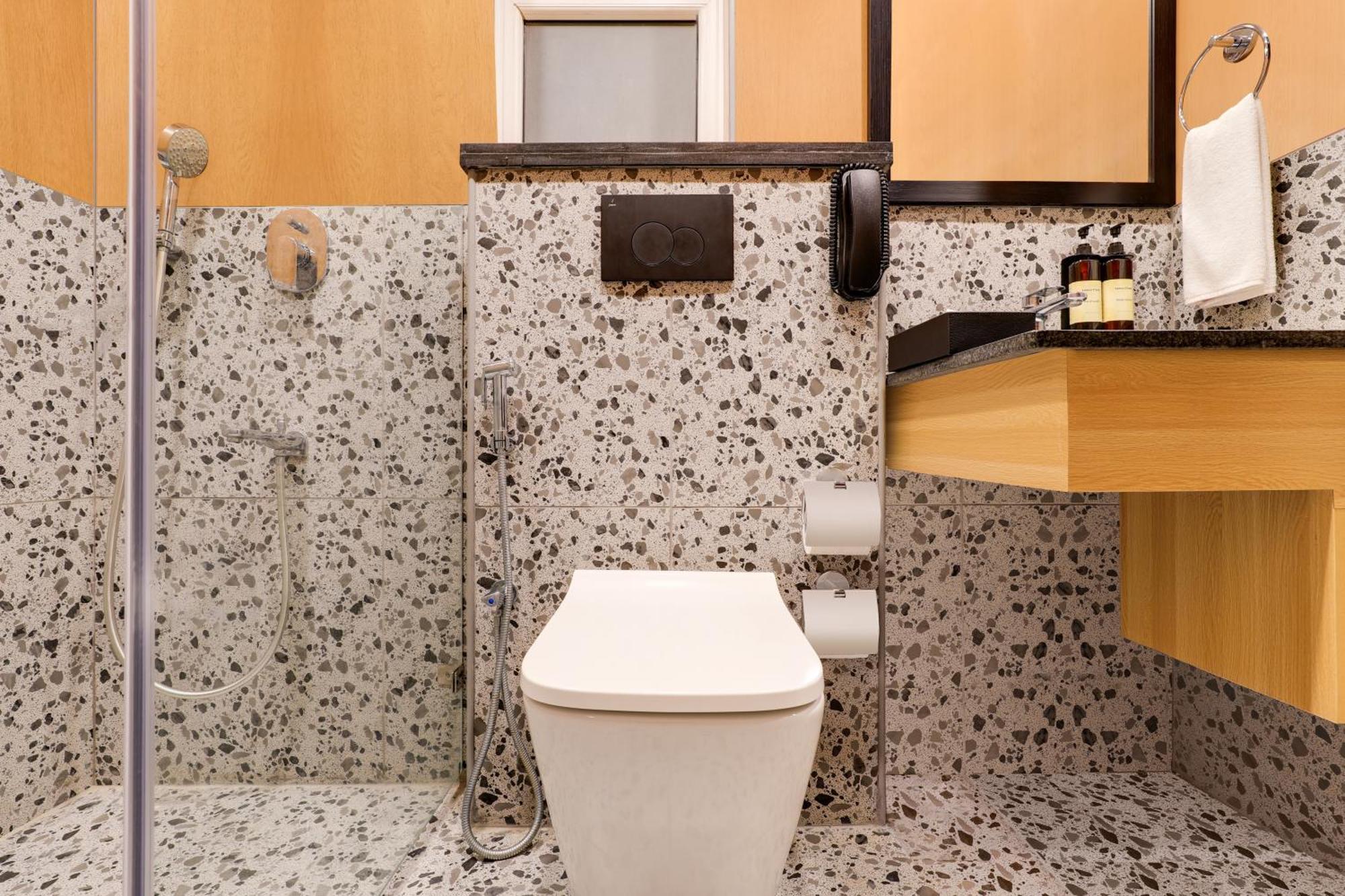 Hotel Lemon Tree Suites, Whitefield, Bengaluru