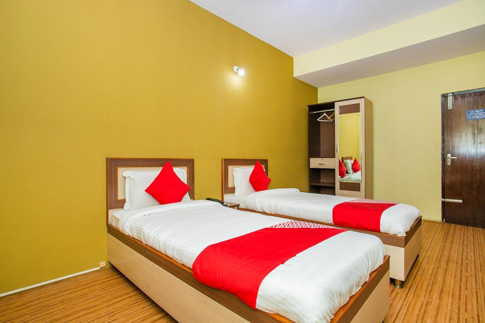 Hotel Oyo Flagship Alankar Residency