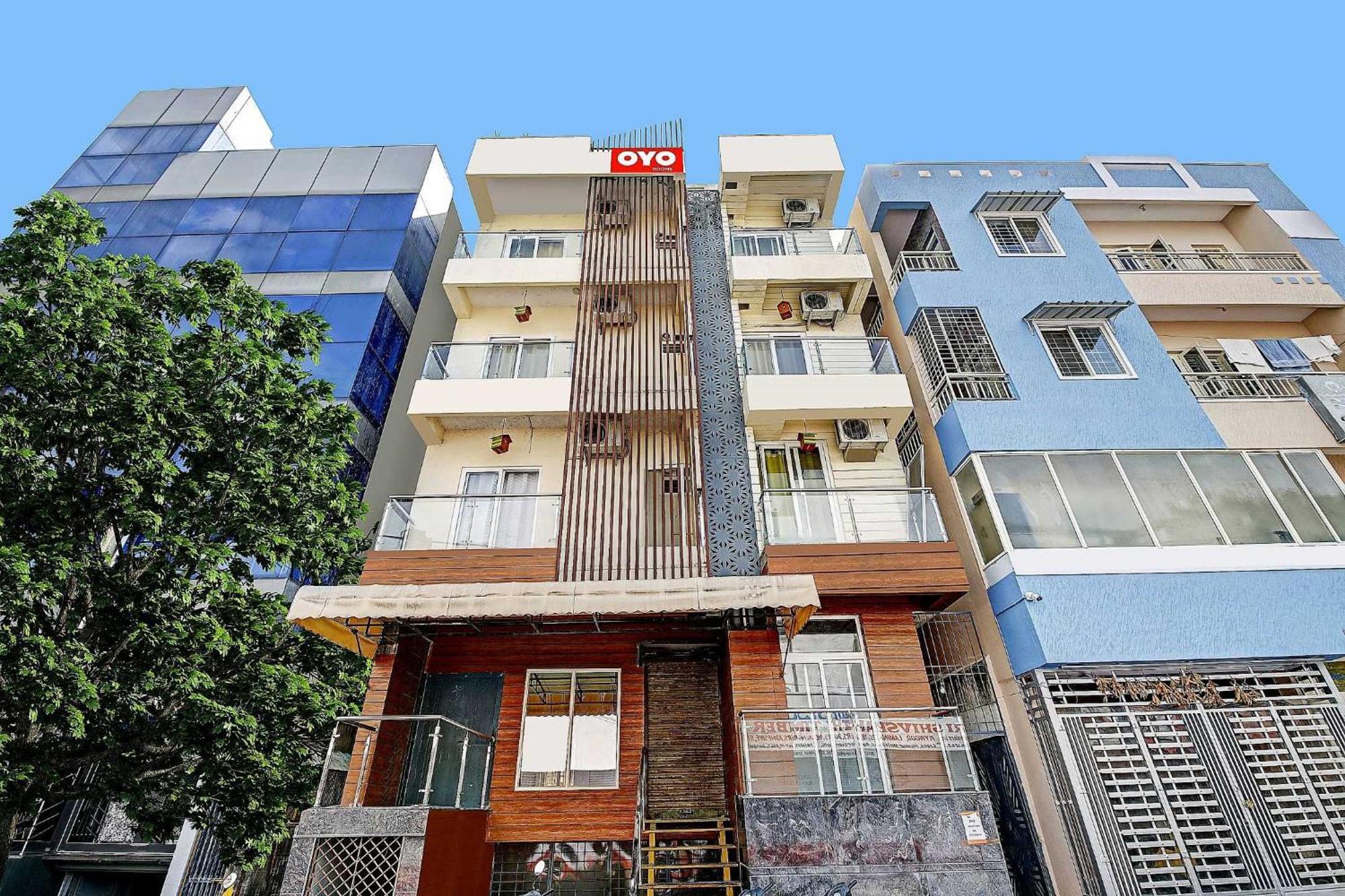 Super O Vsv Avenue Hennur Near Sri Amruth Chithra Mandira 4*
