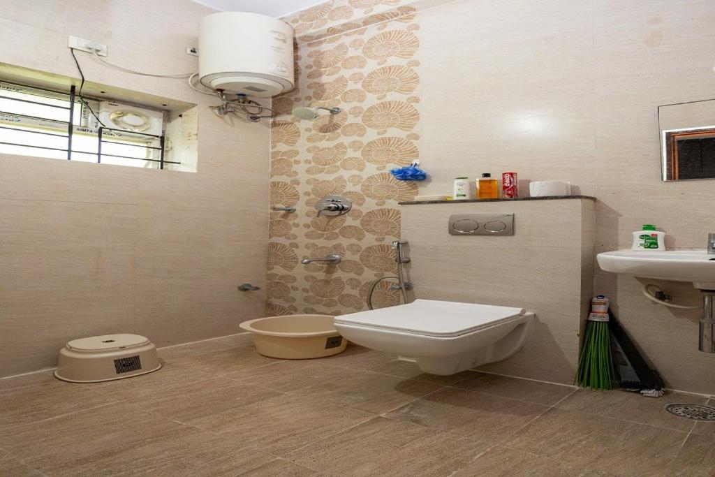 Apartment Contemporary With Balcony, Bangalore