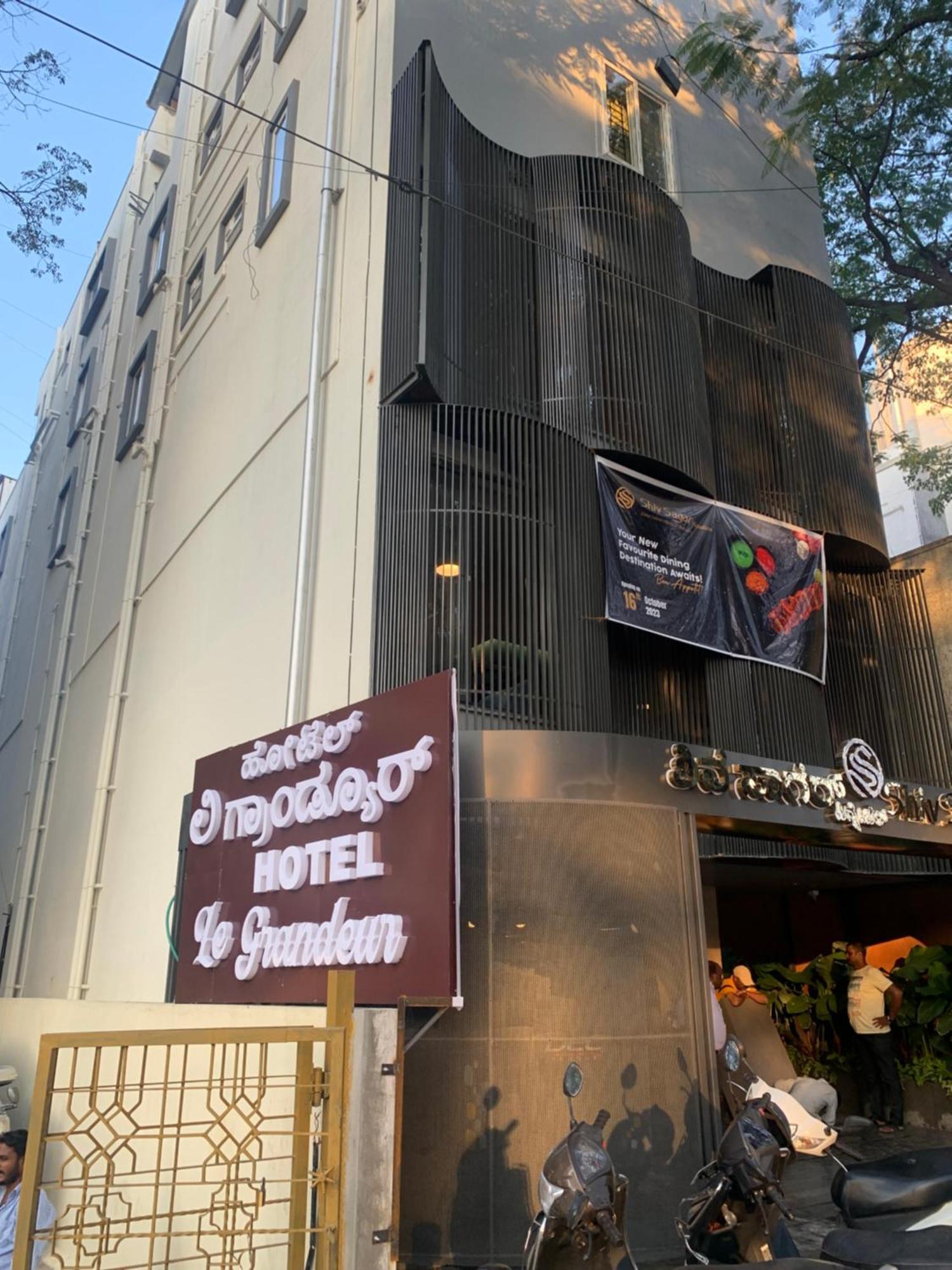 Le Grandeur Hotel Bangalore