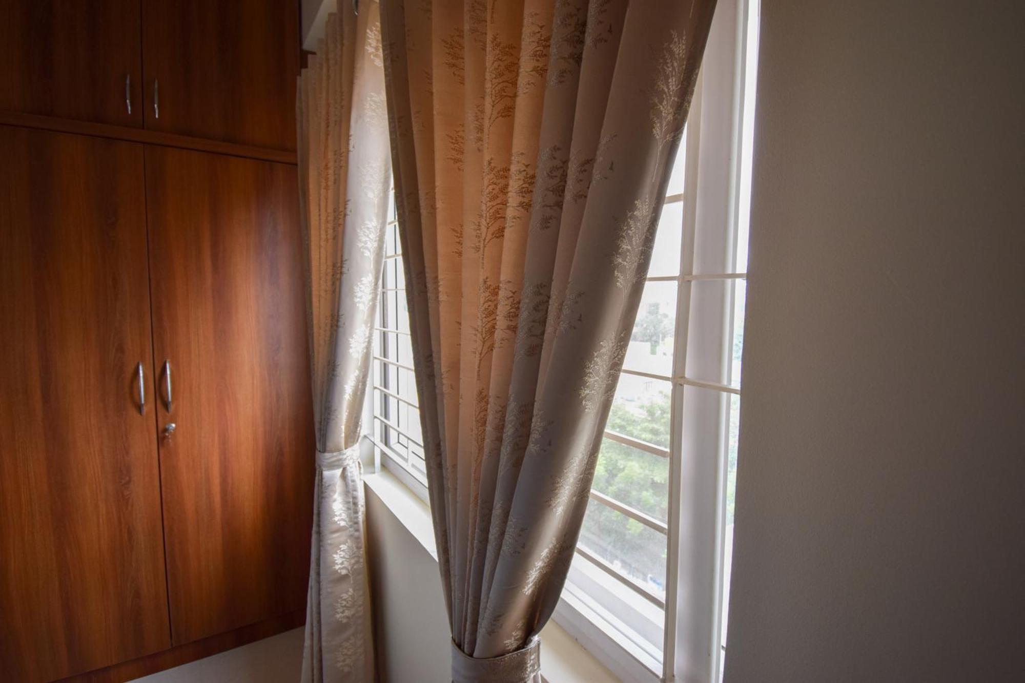 Staymazing-1,2 & 3 Bhk Ac In Hebbal-5mins To Manyata-30mins To Airport