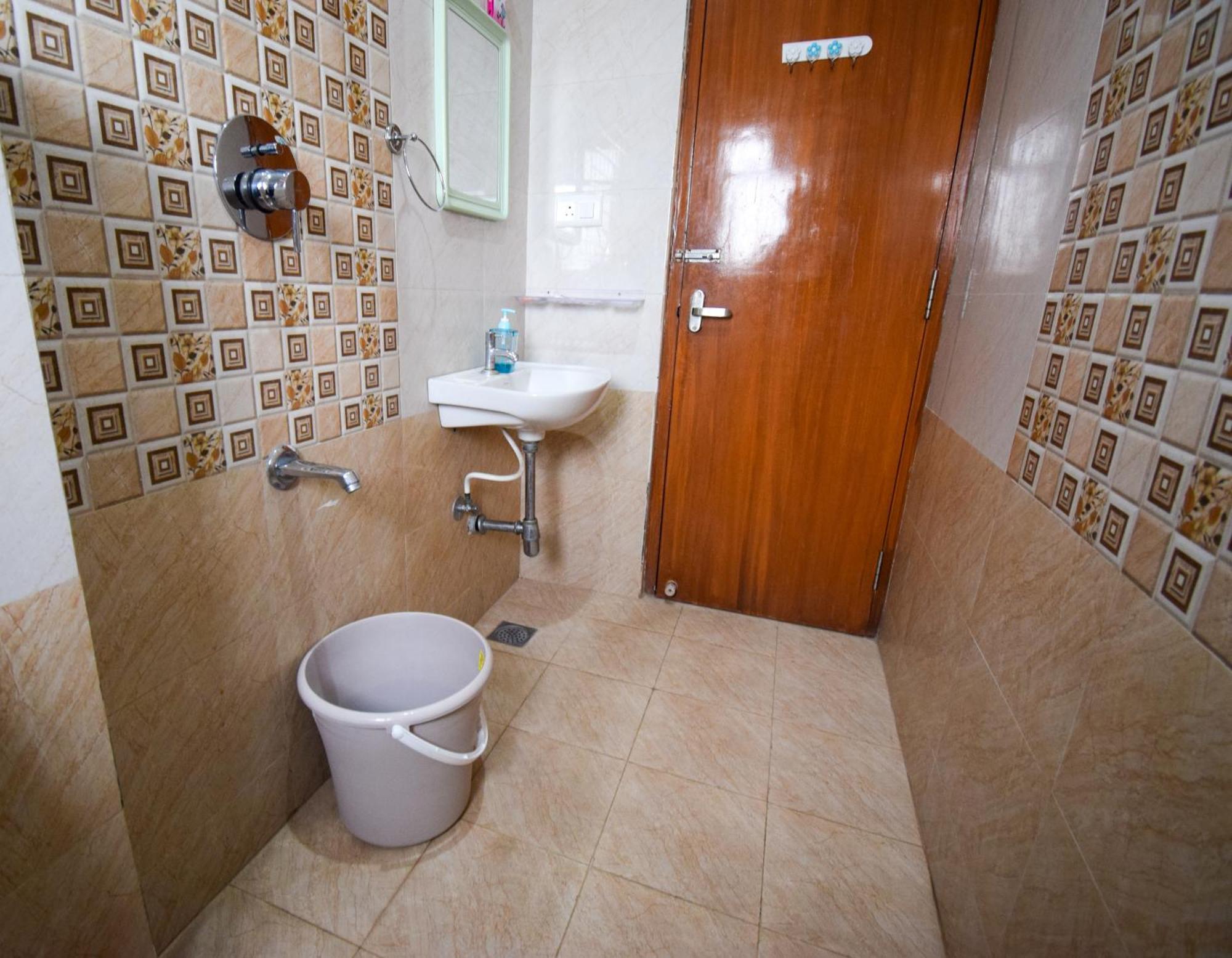 Staymazing-1,2 & 3 Bhk Ac In Hebbal-5mins To Manyata-30mins To Airport Apartment