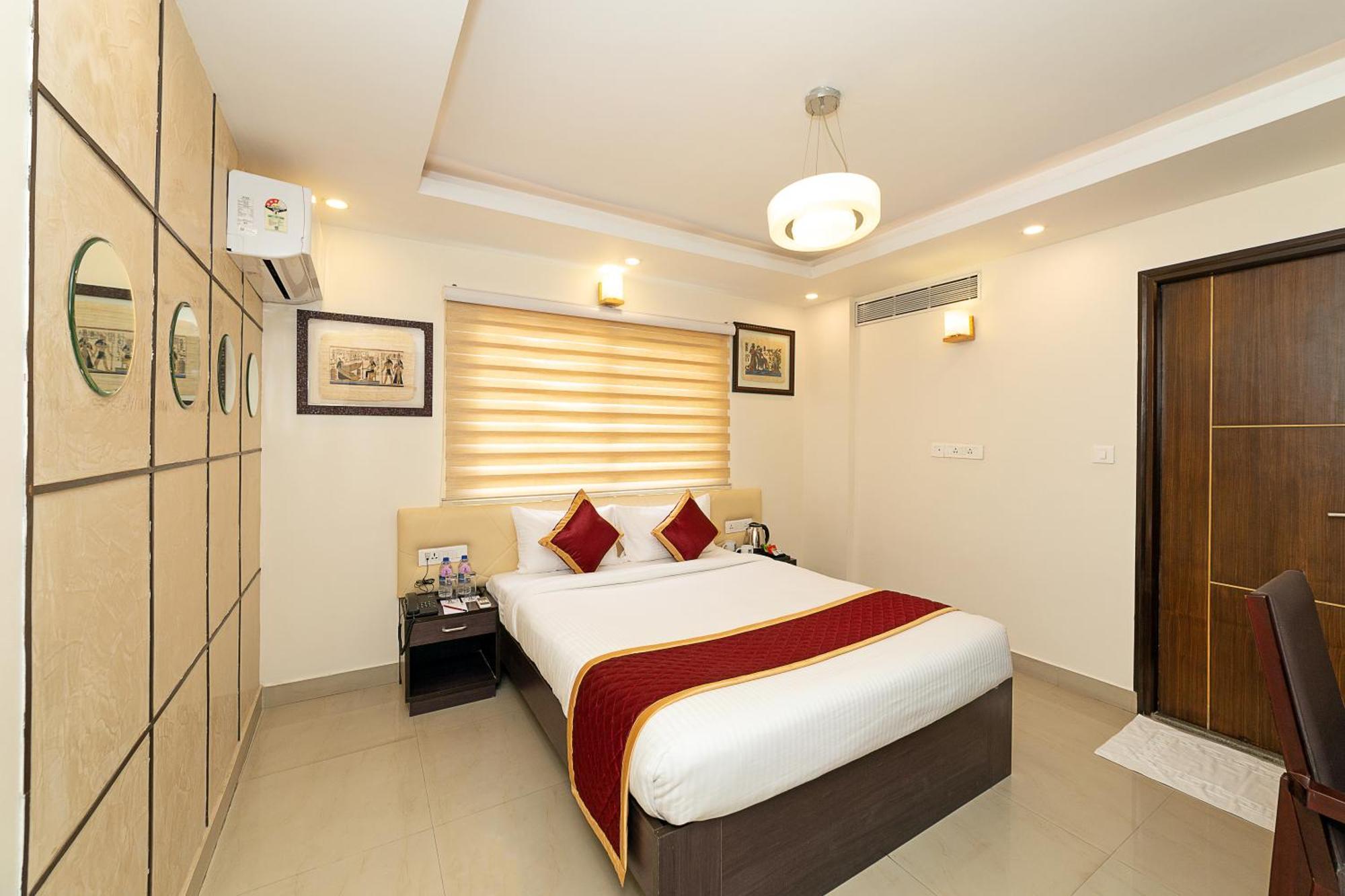 Icon Regency By Bhagini Hotel