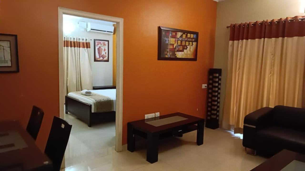 Park Wood Suites-fully Vaccinated Staff Aparthotel Bangalore
