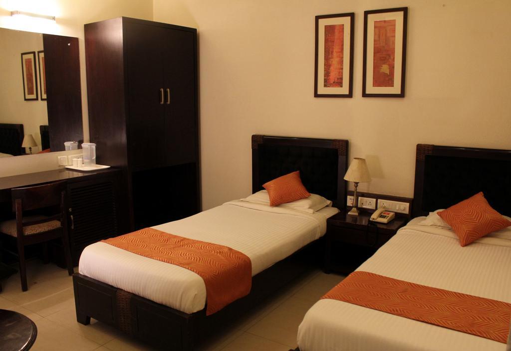 Oyo Rooms-mg Road Hotel Bangalore