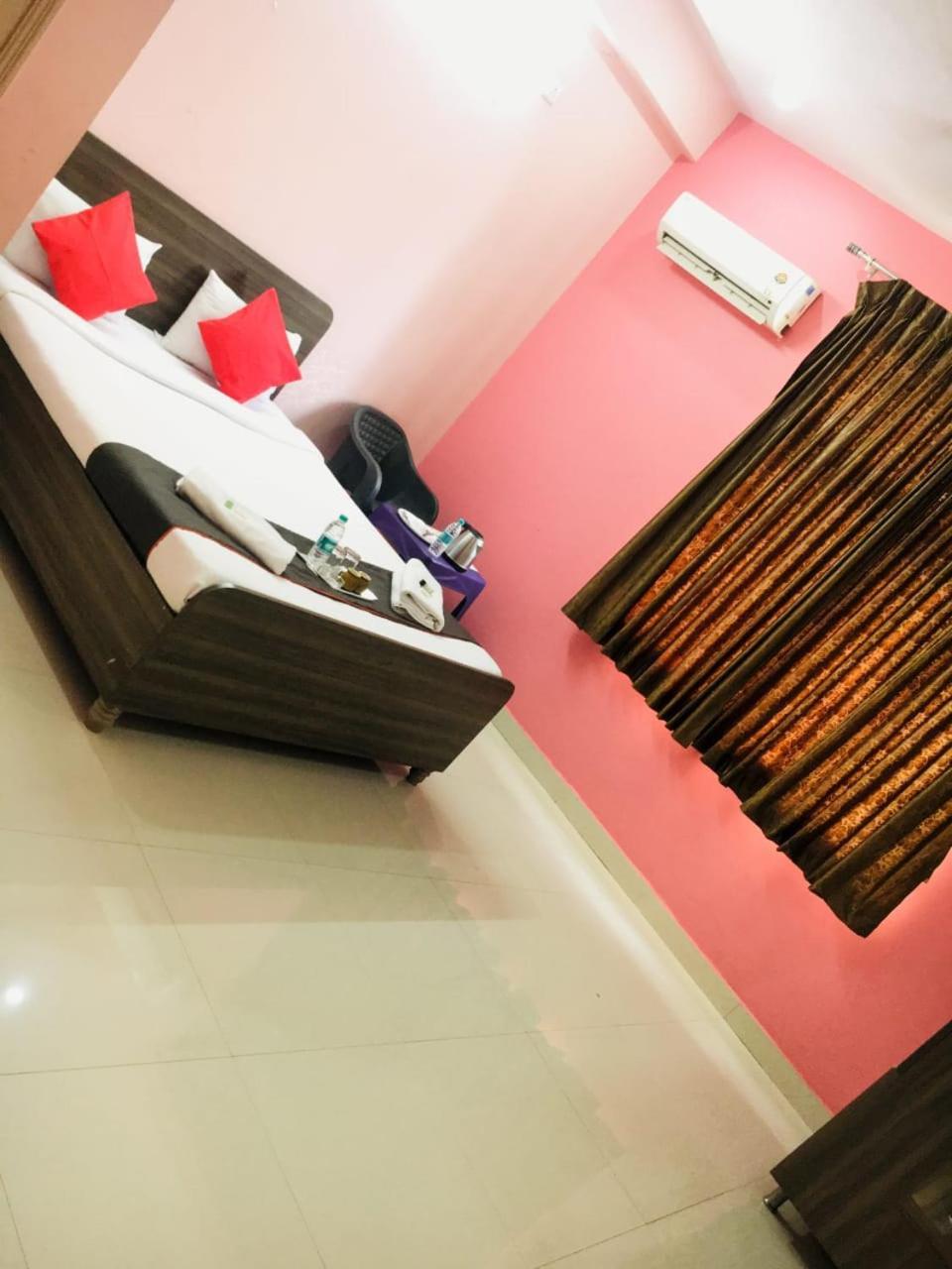 Bed & Breakfast Golden Bangalore
