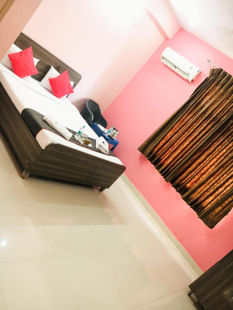 Bed & Breakfast Golden *