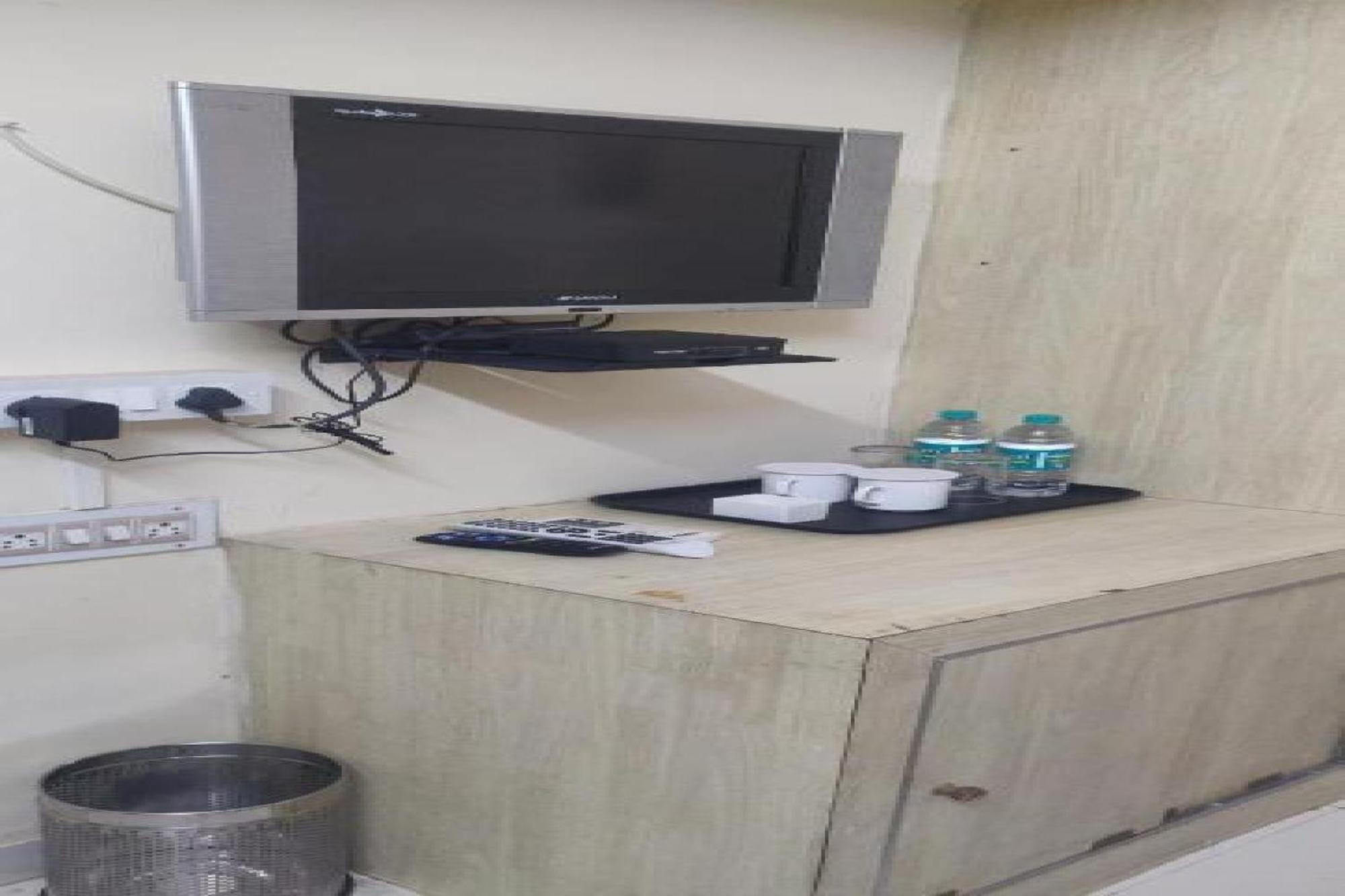 Hotel O Aster Vue ,near K R Puram , Bhattarahalli Signal 3*