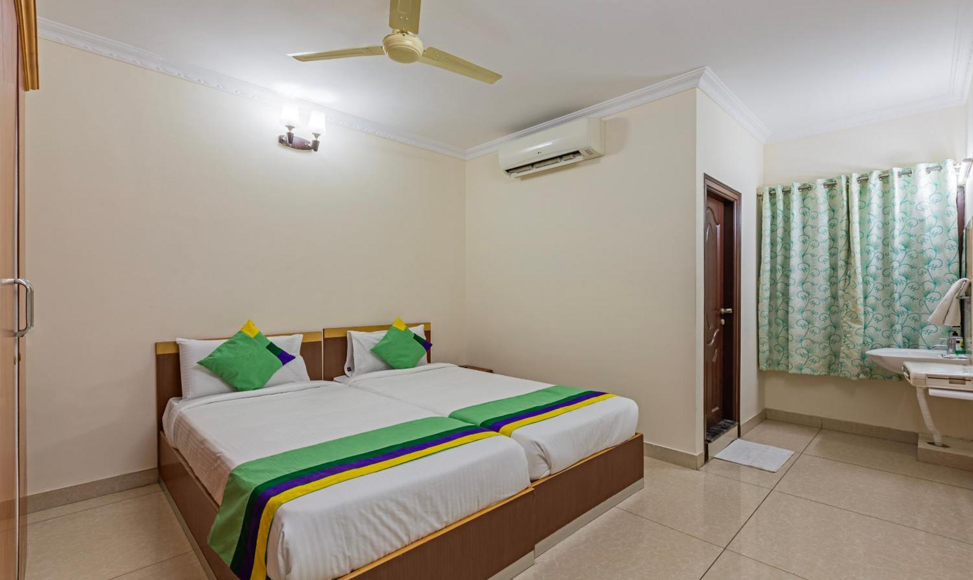 Treebo Akshaya Residency Hotel