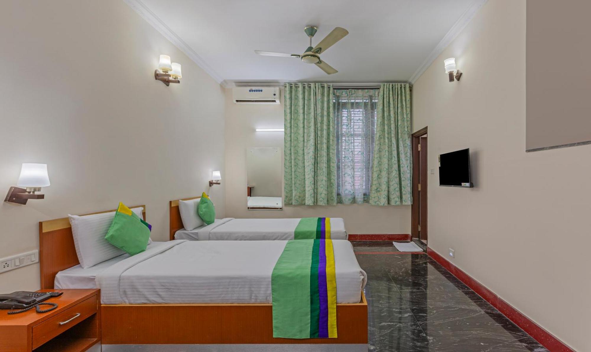 Treebo Akshaya Residency Hotel