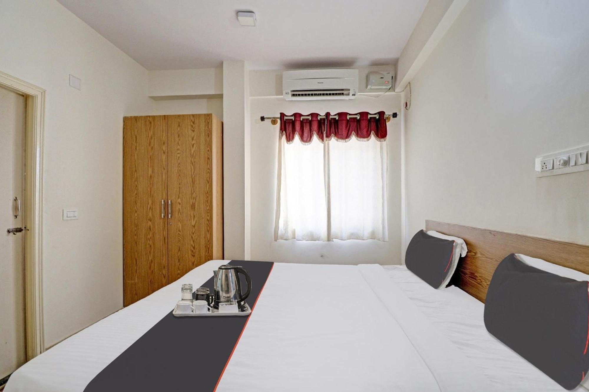 Hotel Flagship Sri Sai Comforts