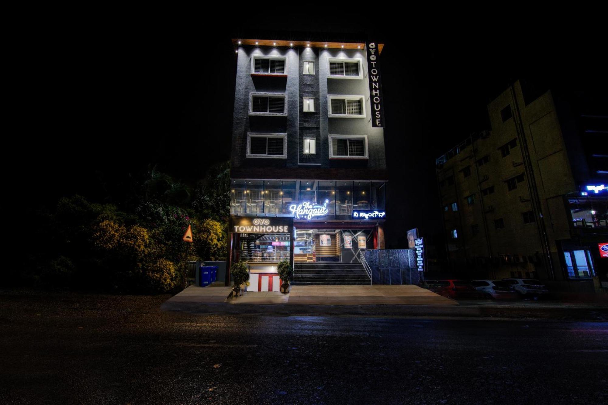 Hotel Super Townhouse Global Village Tech Park Near Kengeri Bus Terminal Metro Station 4*