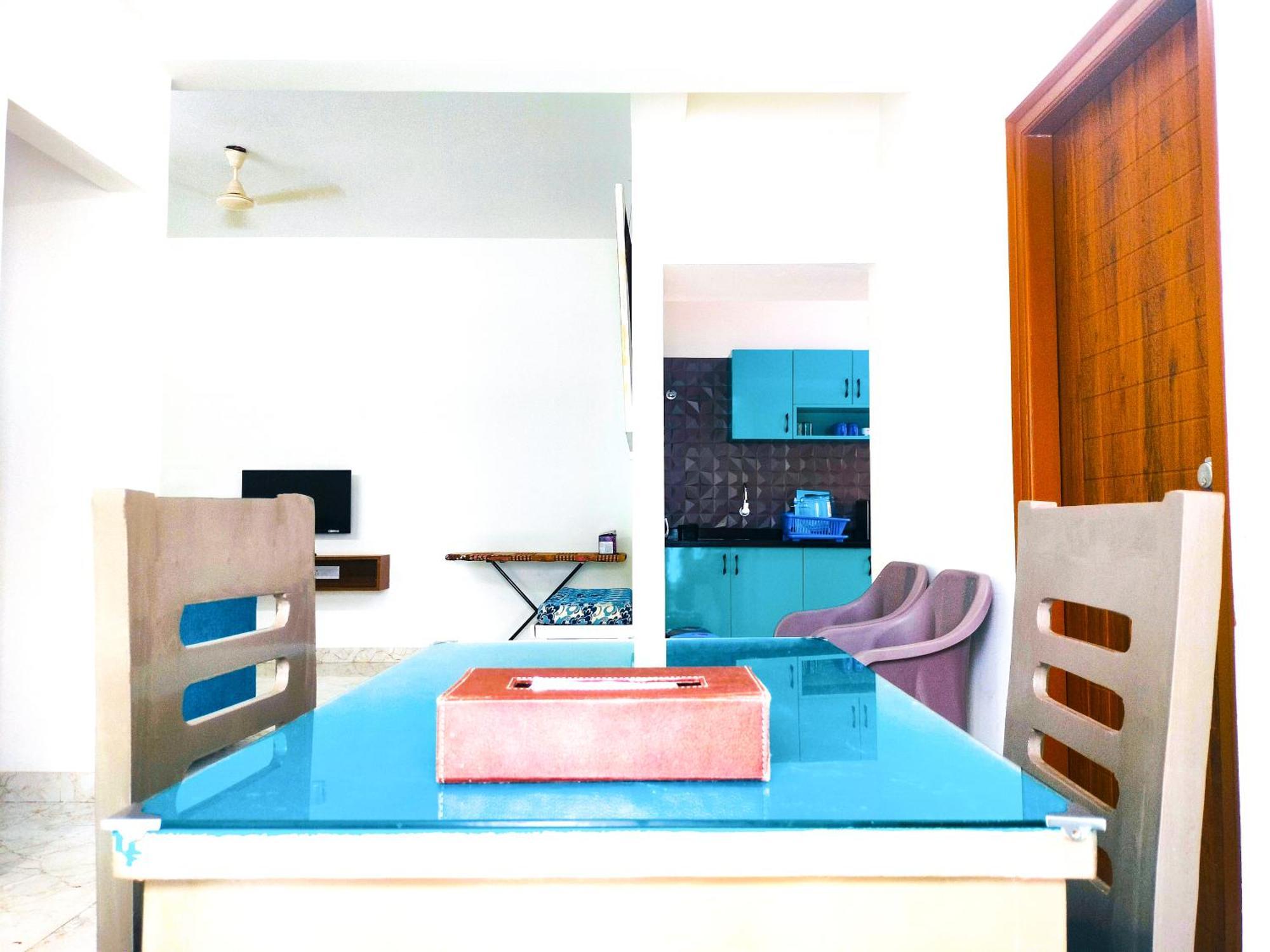 Elegano Serviced Apartment *