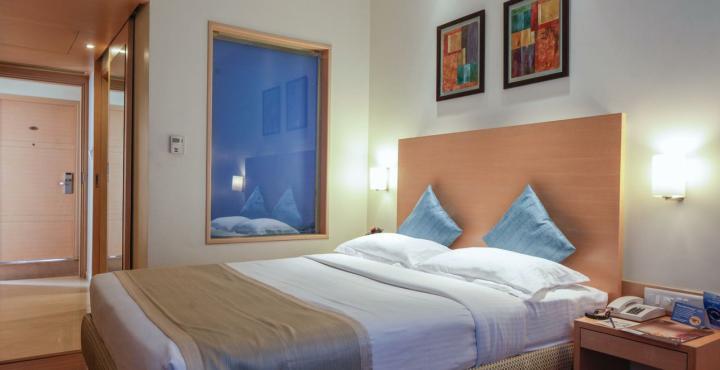La Sara Hometel Hotel