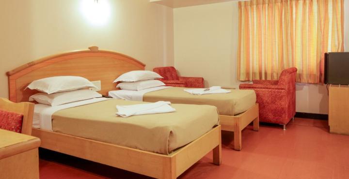 Oyo 15781 Shree Adiga Residency Pensão 3*